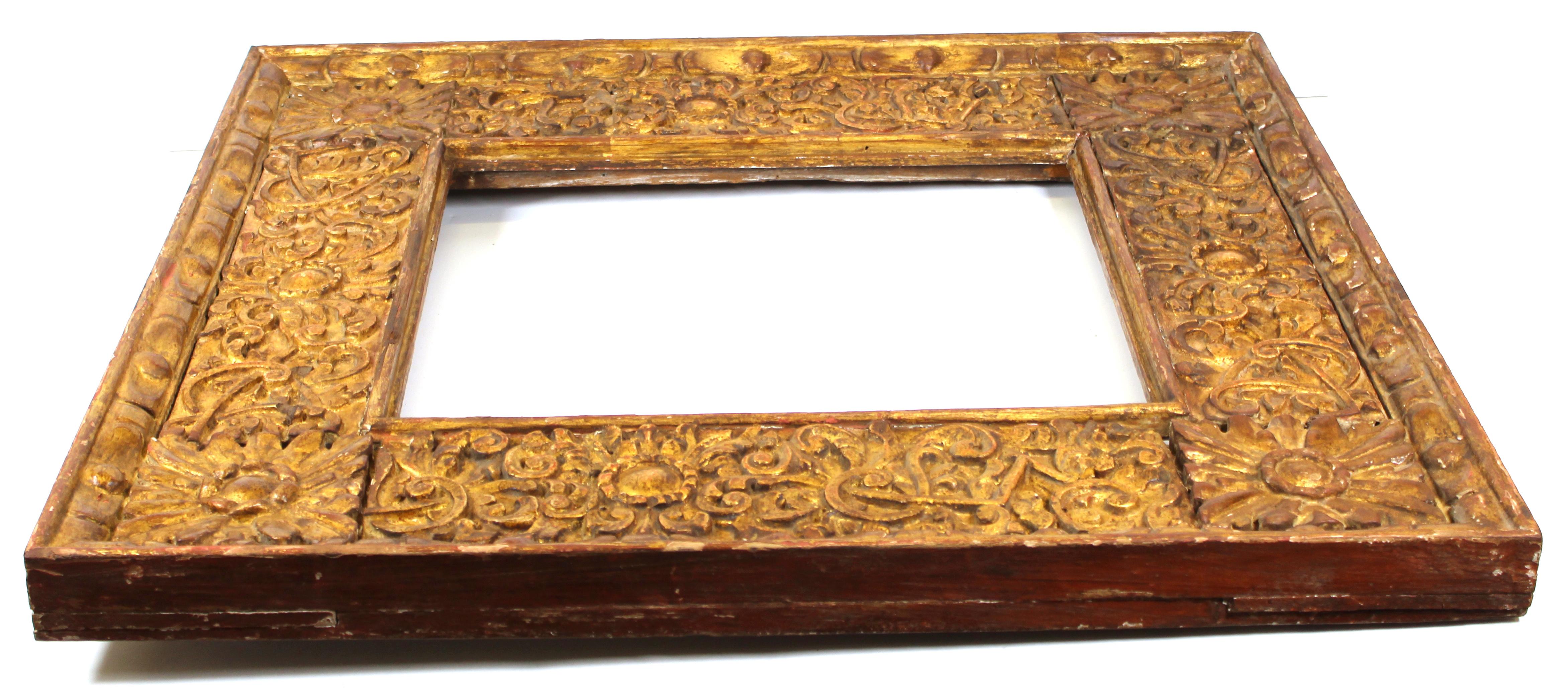 Spanish Colonial Baroque Giltwood Picture Frame with Heavy Carved Foliage For Sale 1