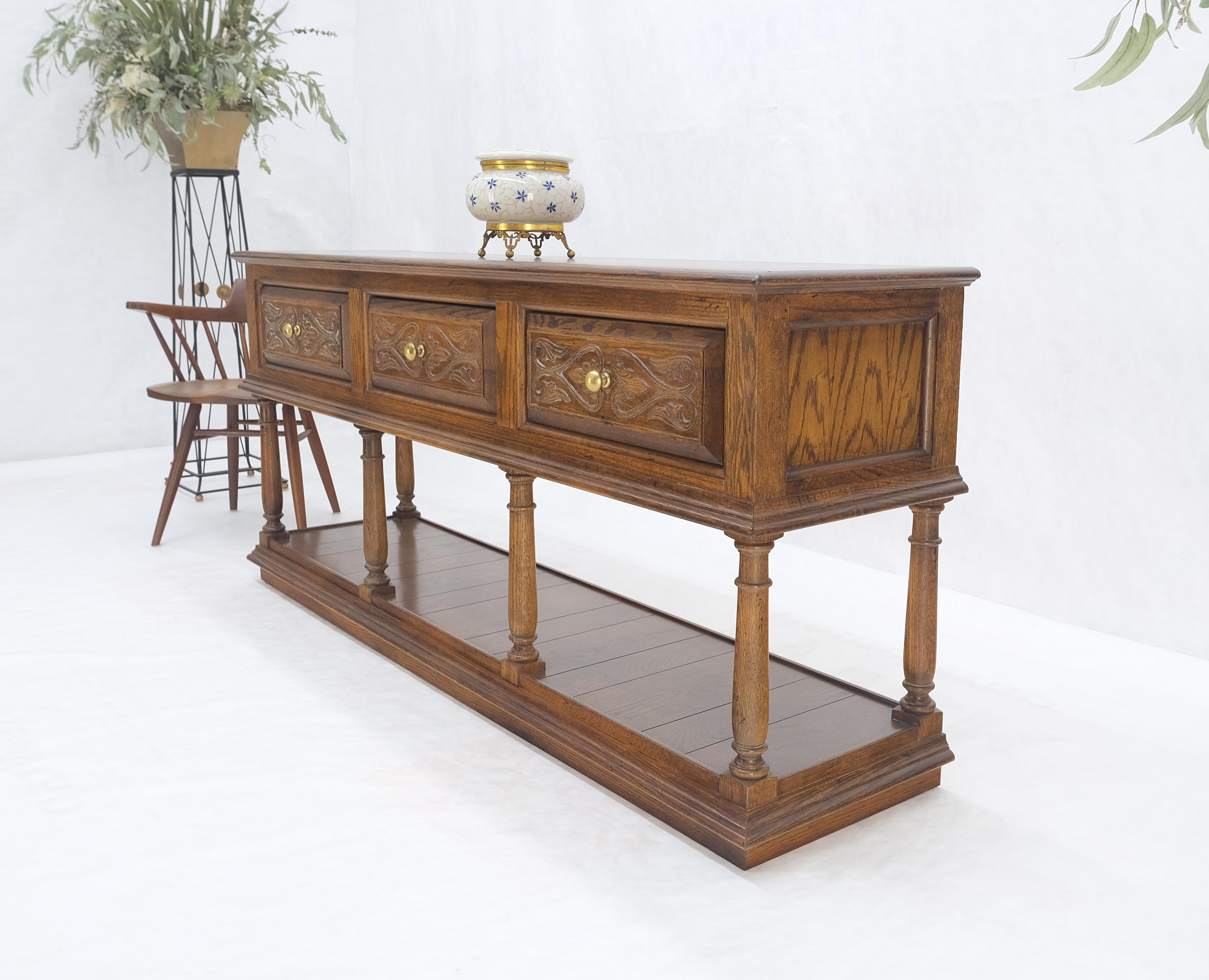 Spanish Colonial Carved Oak 3 Deep Drawer Sideboard Credenza Buffet Console MINT!