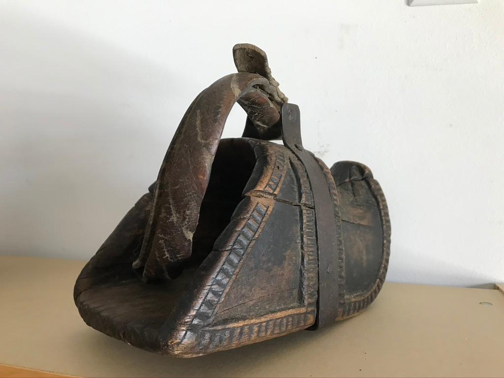 Chilean 18th Century Spanish Colonial Carved Wood and Iron Stirrups For Sale