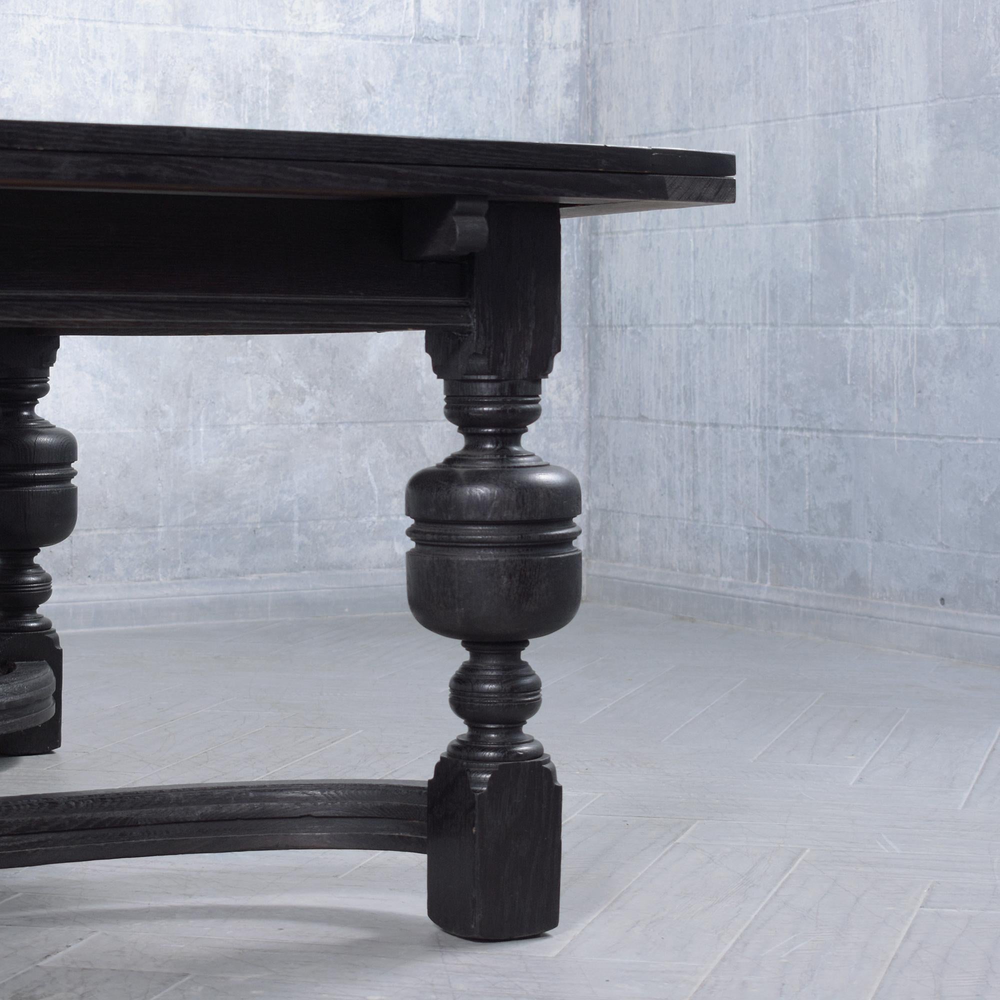 1850s Spanish Extendable Dining Table: Ebonized Solid Wood with French Design For Sale 6