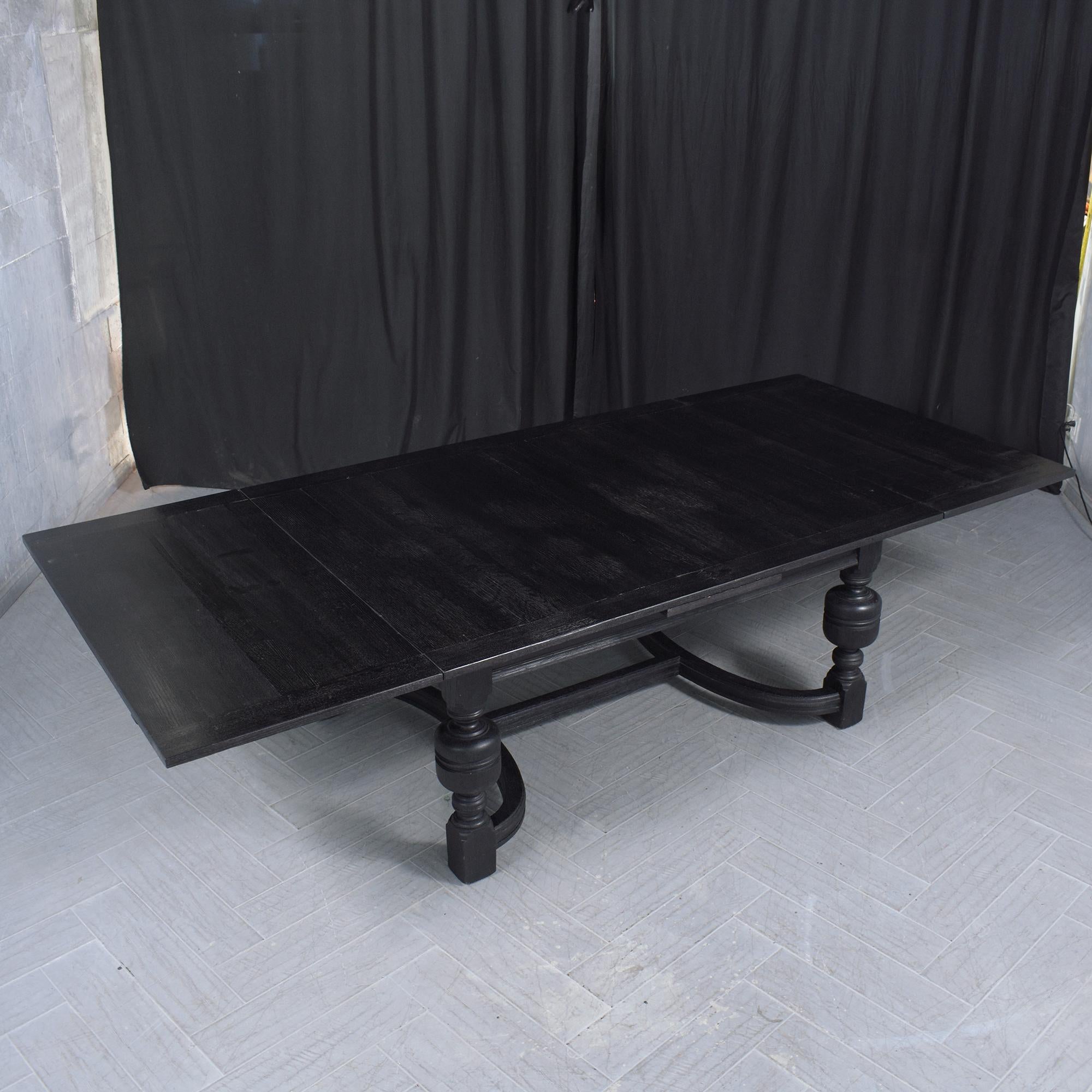 1850s Spanish Extendable Dining Table: Ebonized Solid Wood with French Design For Sale 2