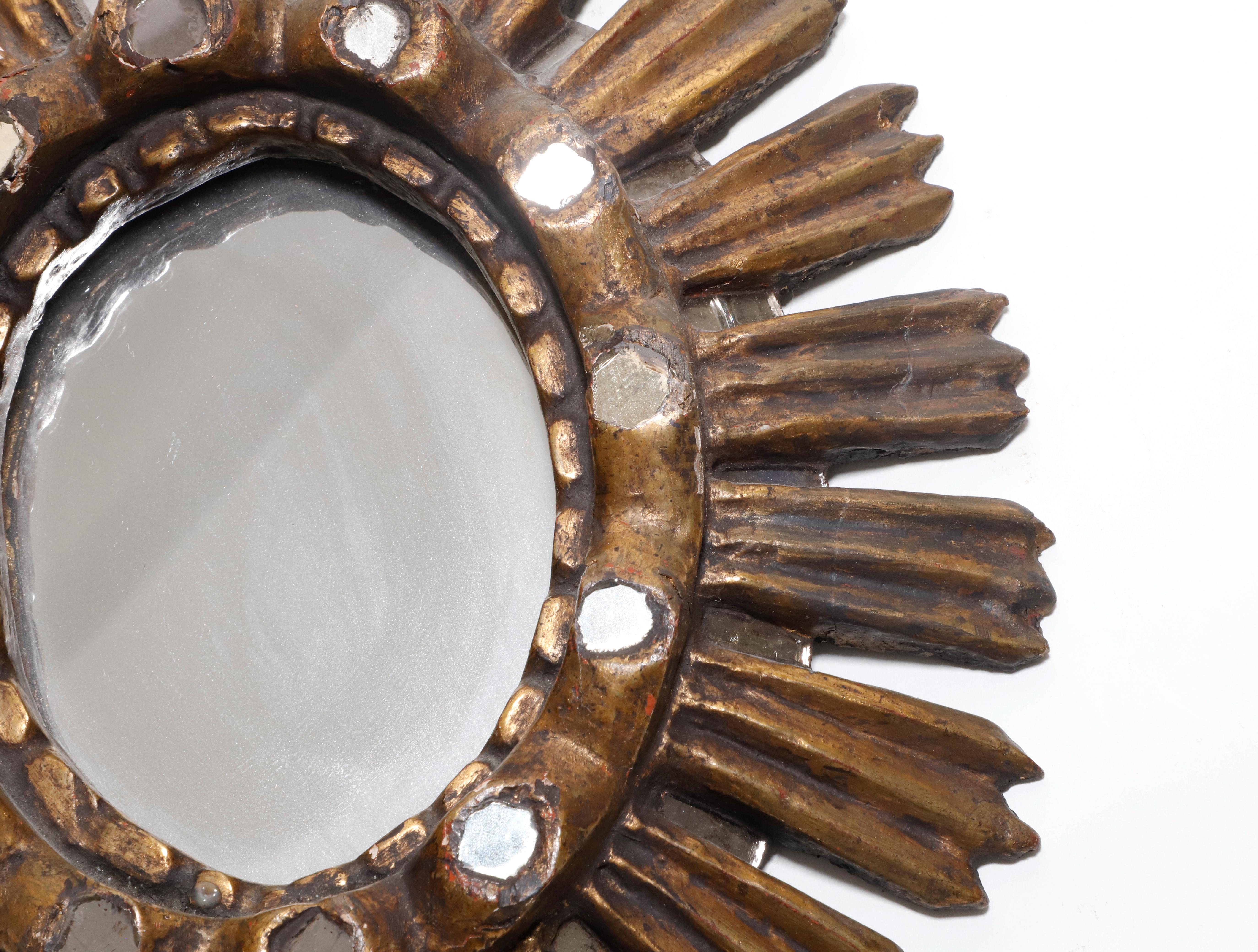 Spanish Colonial Gilded Sunburst Mirror In Good Condition In New York, NY