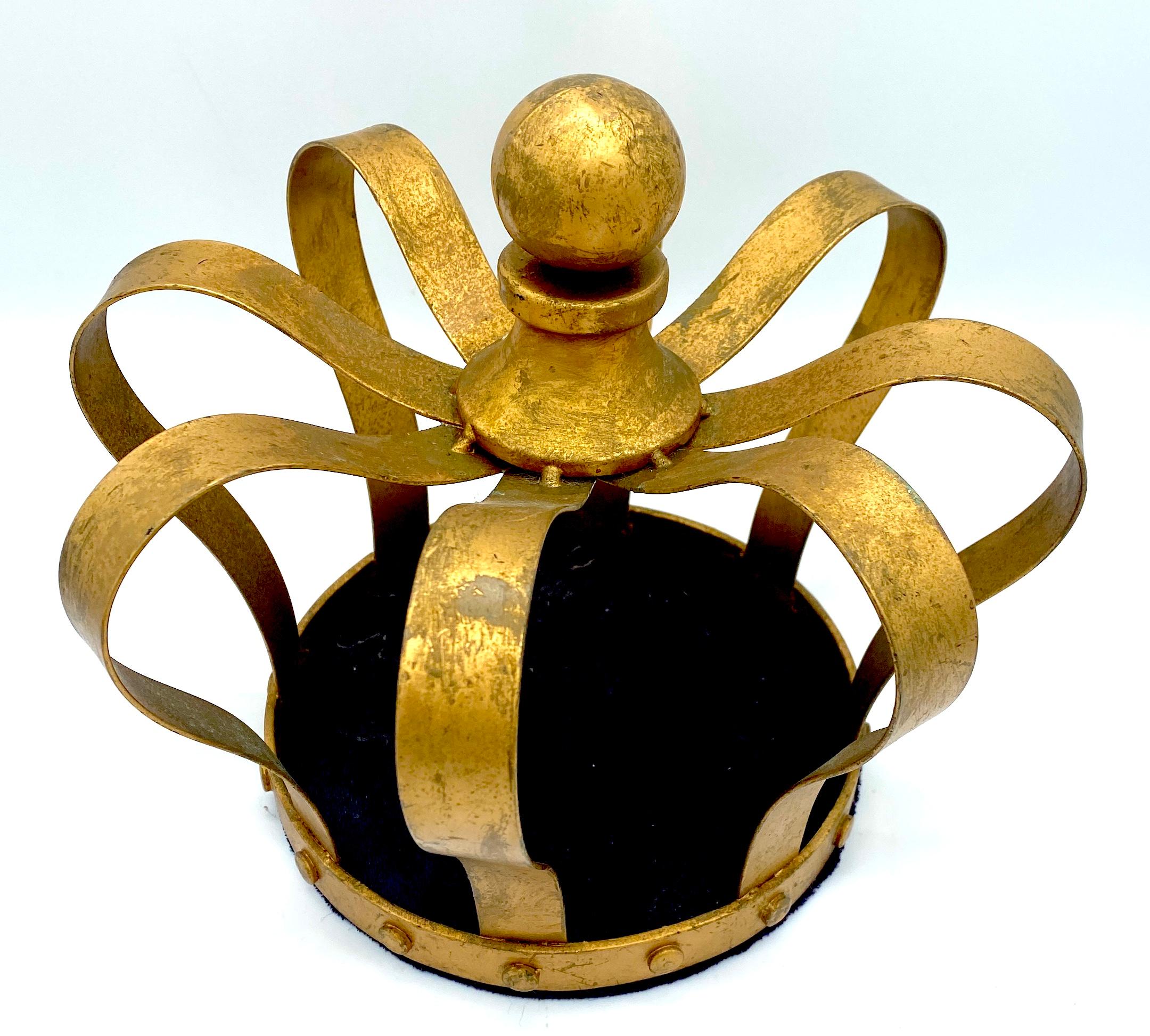 20th Century Spanish Colonial Gilt Metal & Velvet Crown Reliquary  For Sale