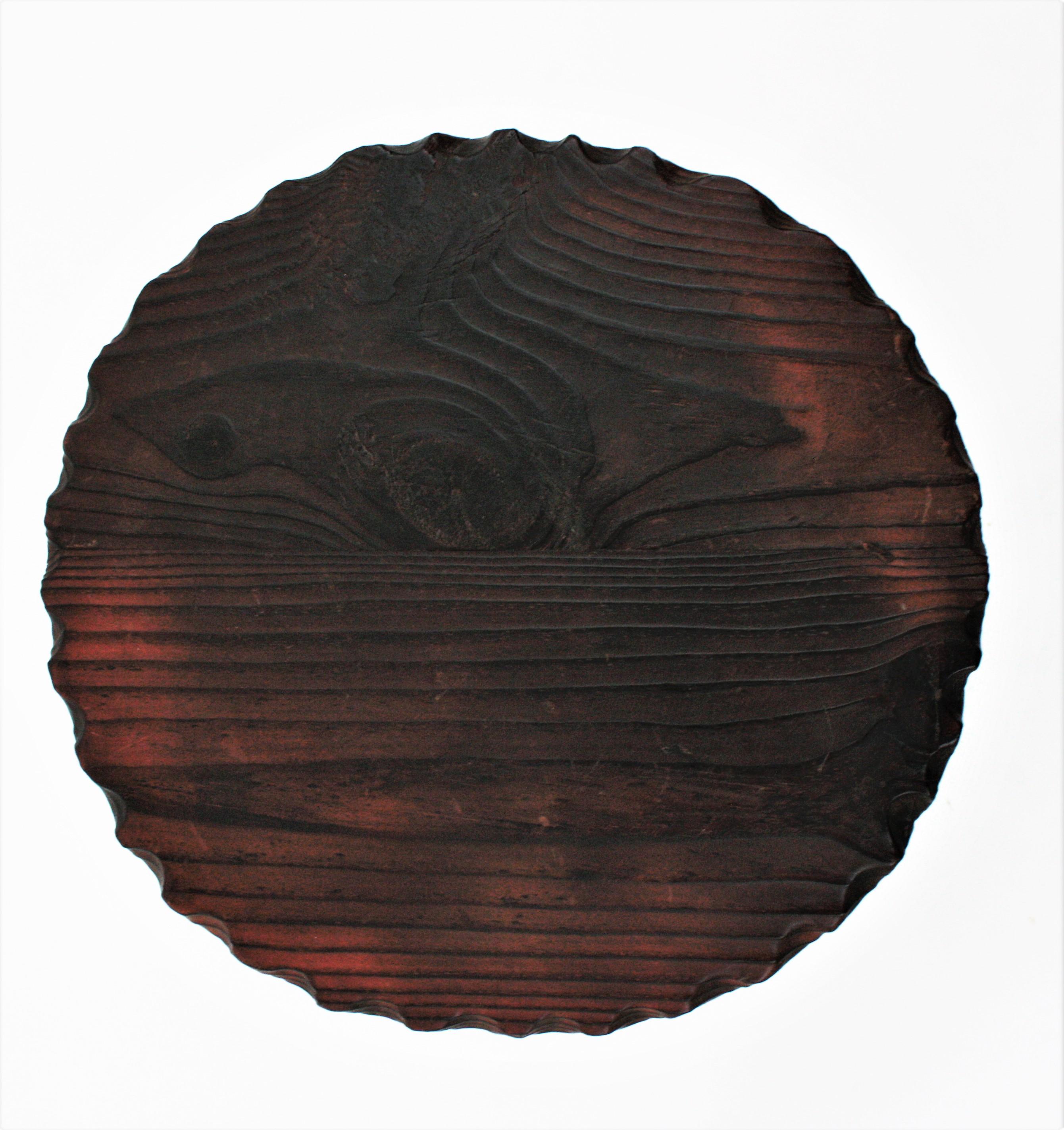 Spanischer Gueridon-Beistelltisch aus geschnitztem Holz im Kolonialstil im Angebot 5