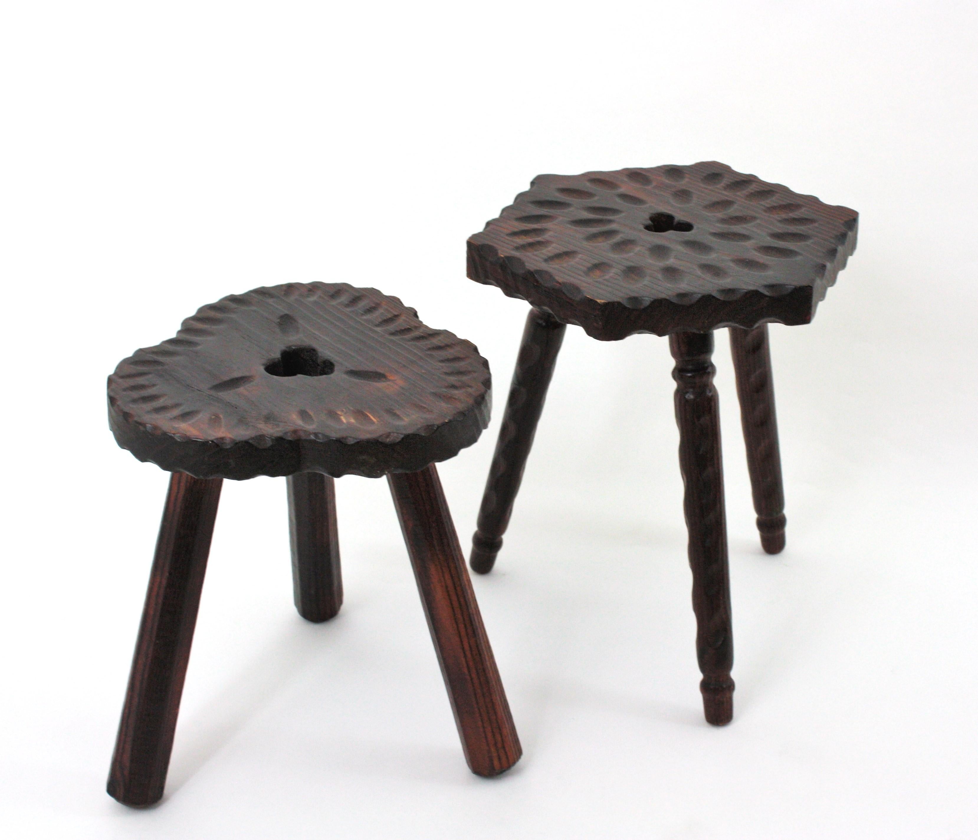Spanish Colonial Hexagonal Tripod Stool / Side Table in Carved Wood For Sale 3