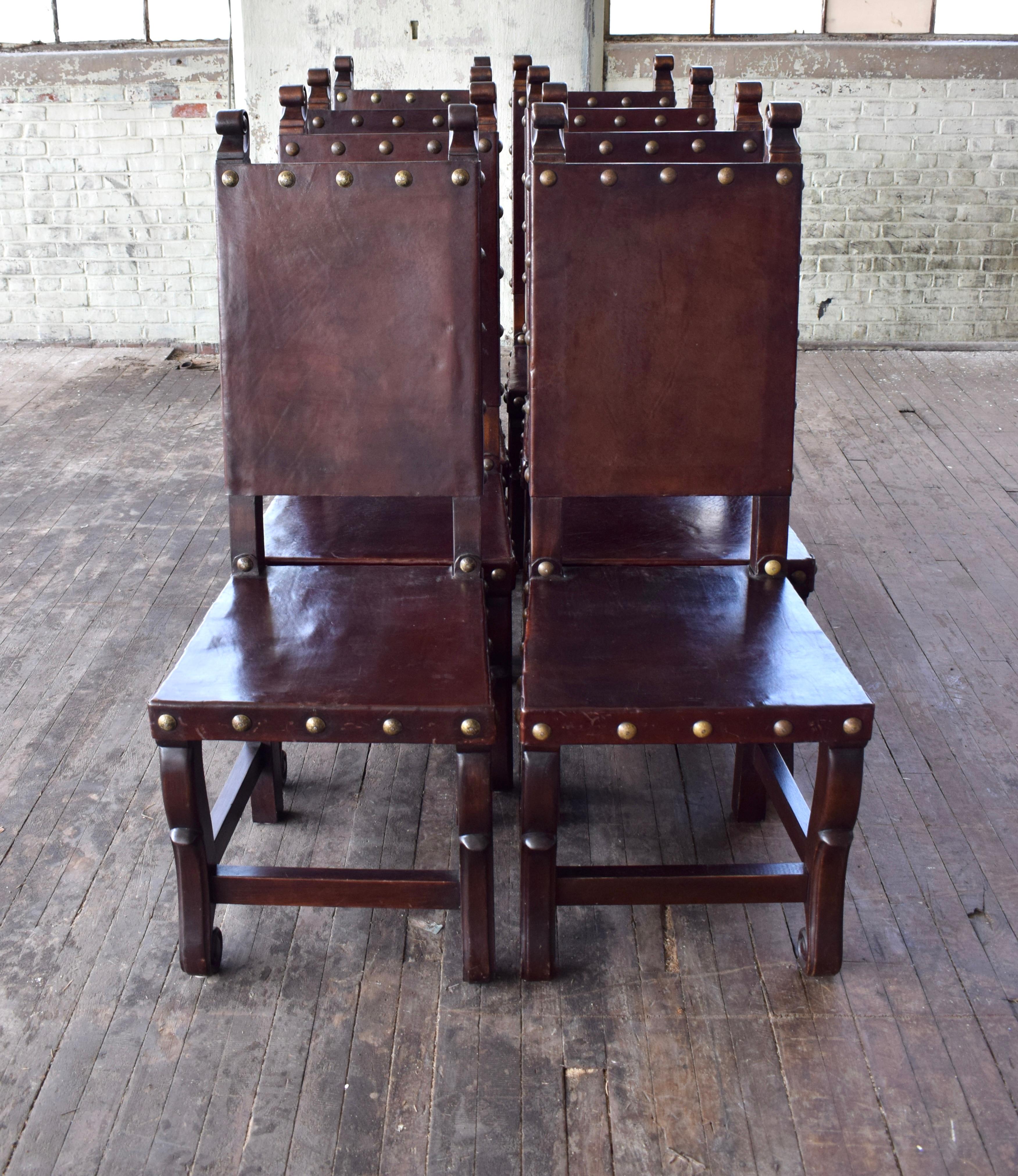 Esszimmerstühle aus Leder im spanischen Kolonialstil, 10er-Set im Angebot 7