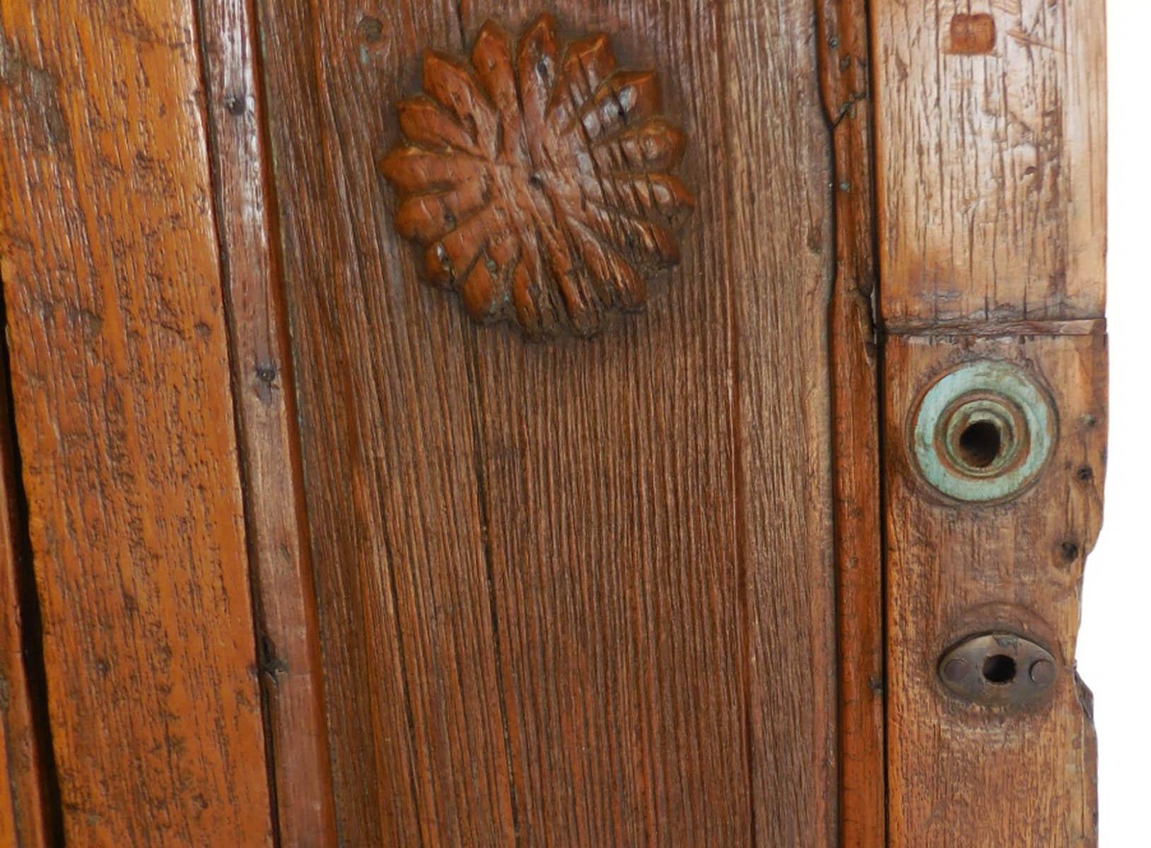 Spanish Colonial Pair of Doors or Screen In Good Condition In Los Angeles, CA