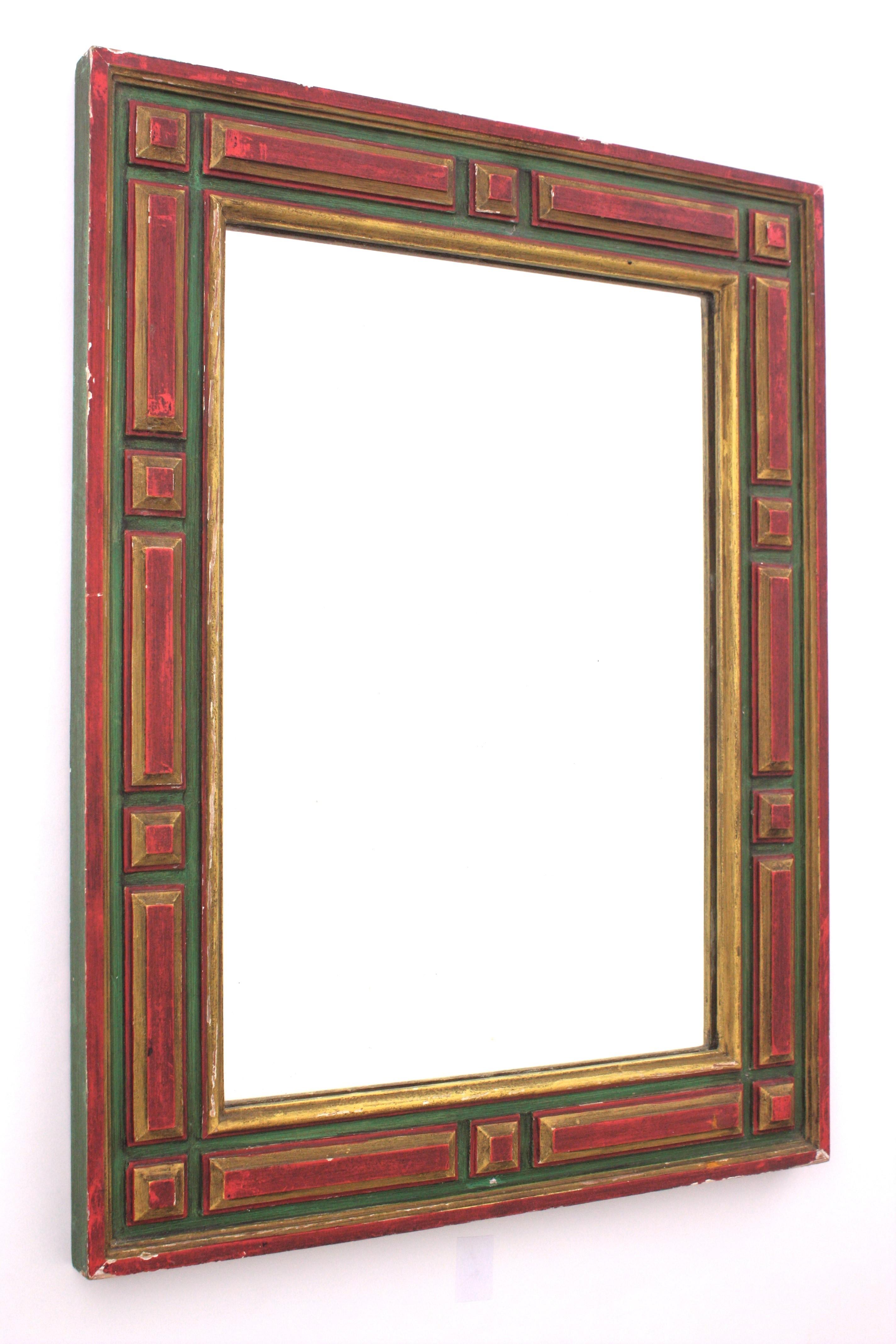 Colonial espagnol Miroir rectangulaire colonial espagnol à patine polychrome dorée, années 1940 en vente