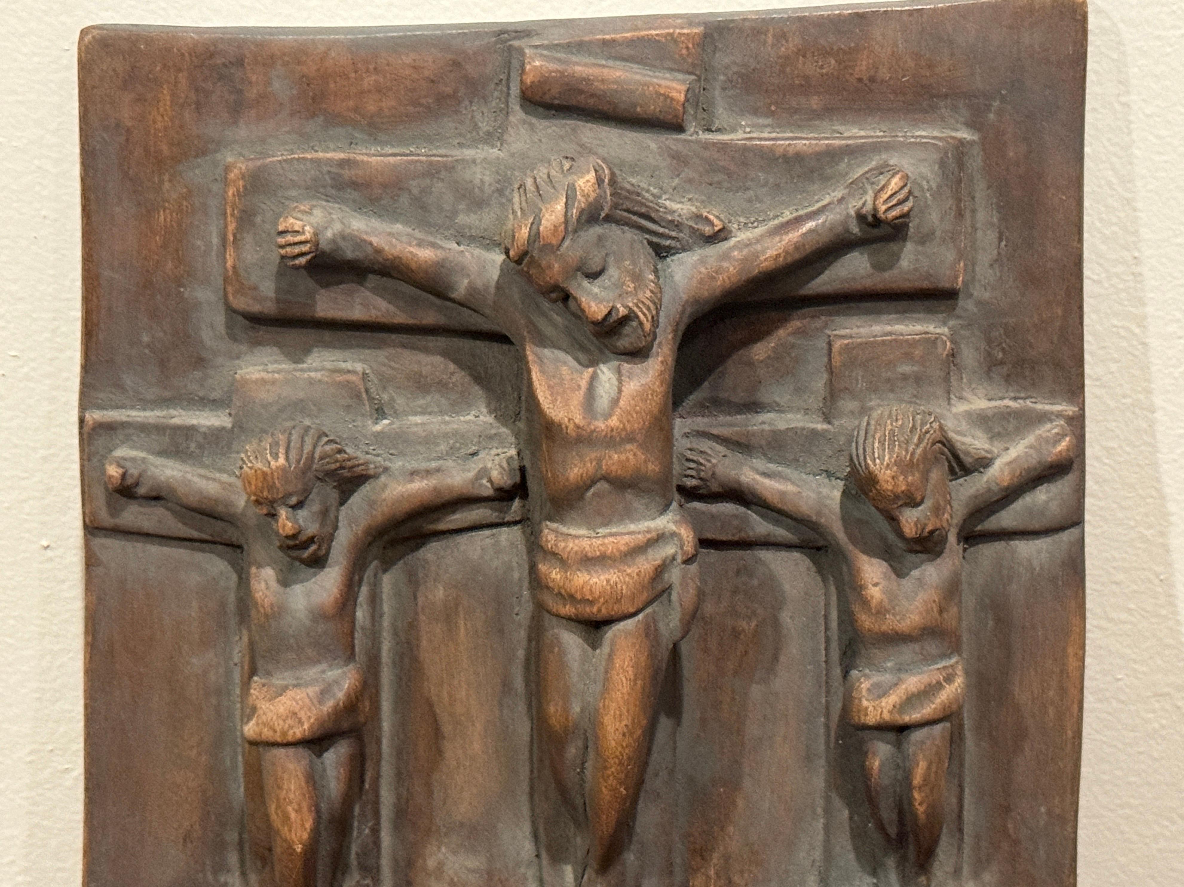 Carved Spanish Colonial Religious Wood Carving Icon, Christ Crucified with Two Thieves For Sale