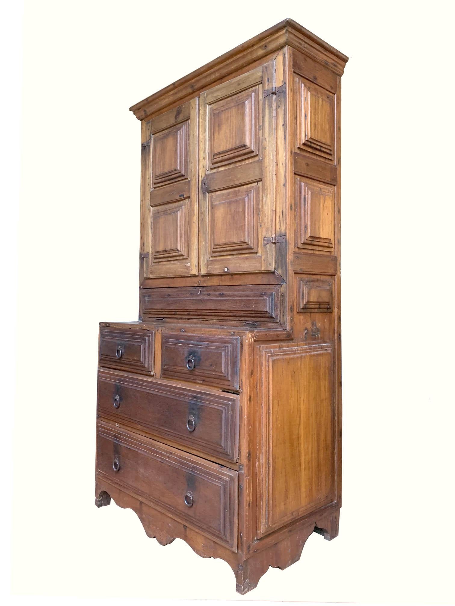 Ferro battuto Armadio mobile in stile coloniale spagnolo - CIRCA 1930 in vendita