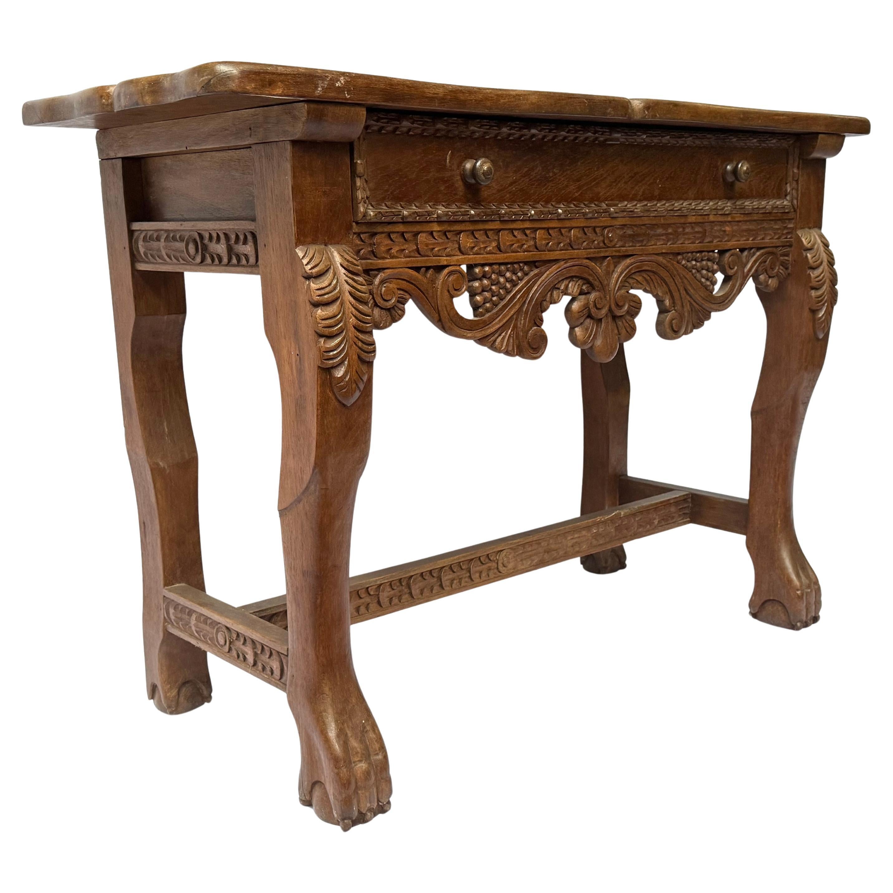 Table console néo-coloniale espagnole - Circa 1940 Bon état - En vente à Rio De Janeiro, BR