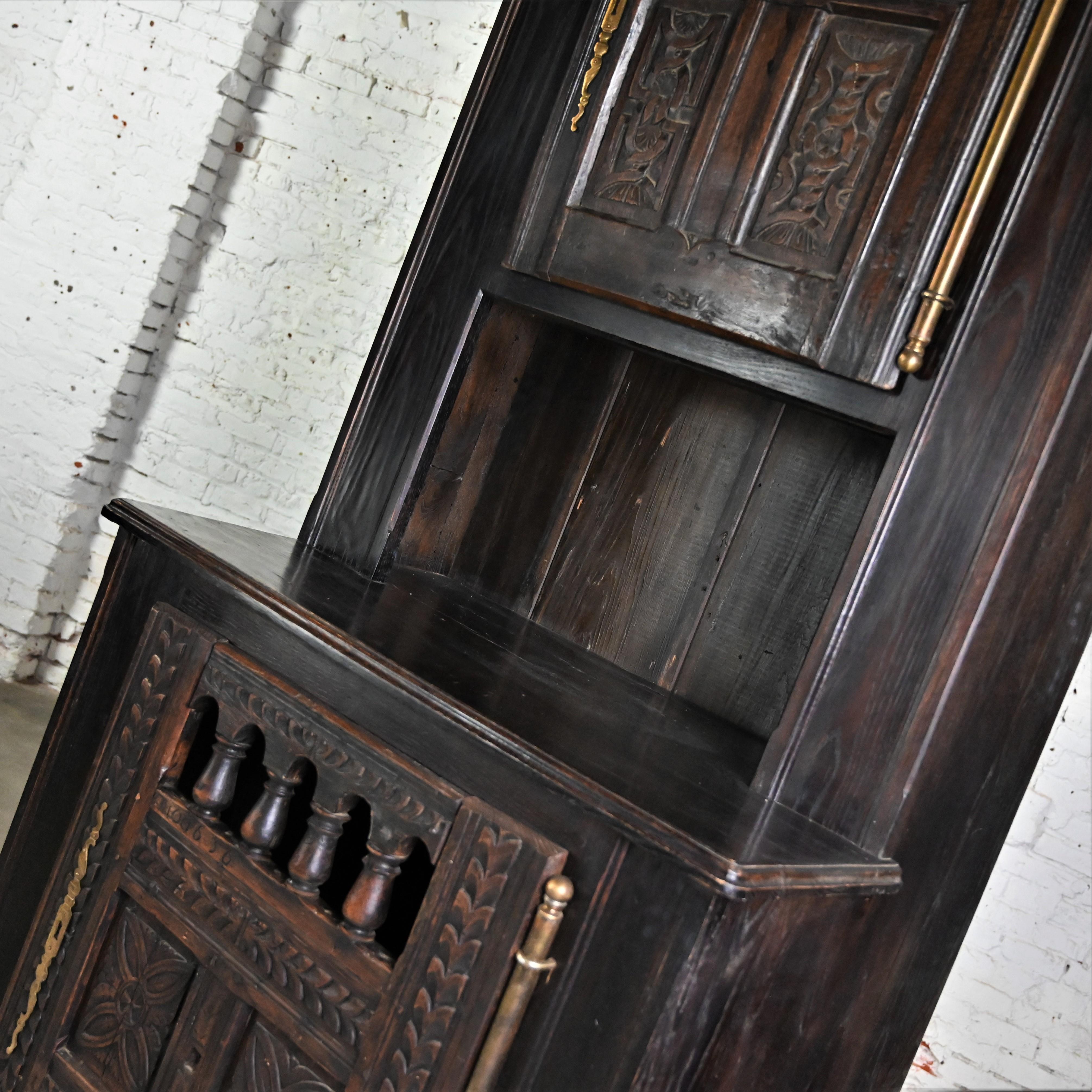 Spanish Colonial Revival Style Oak Cupboard Hutch Cabinet or Dry Bar Hand Carved For Sale 3