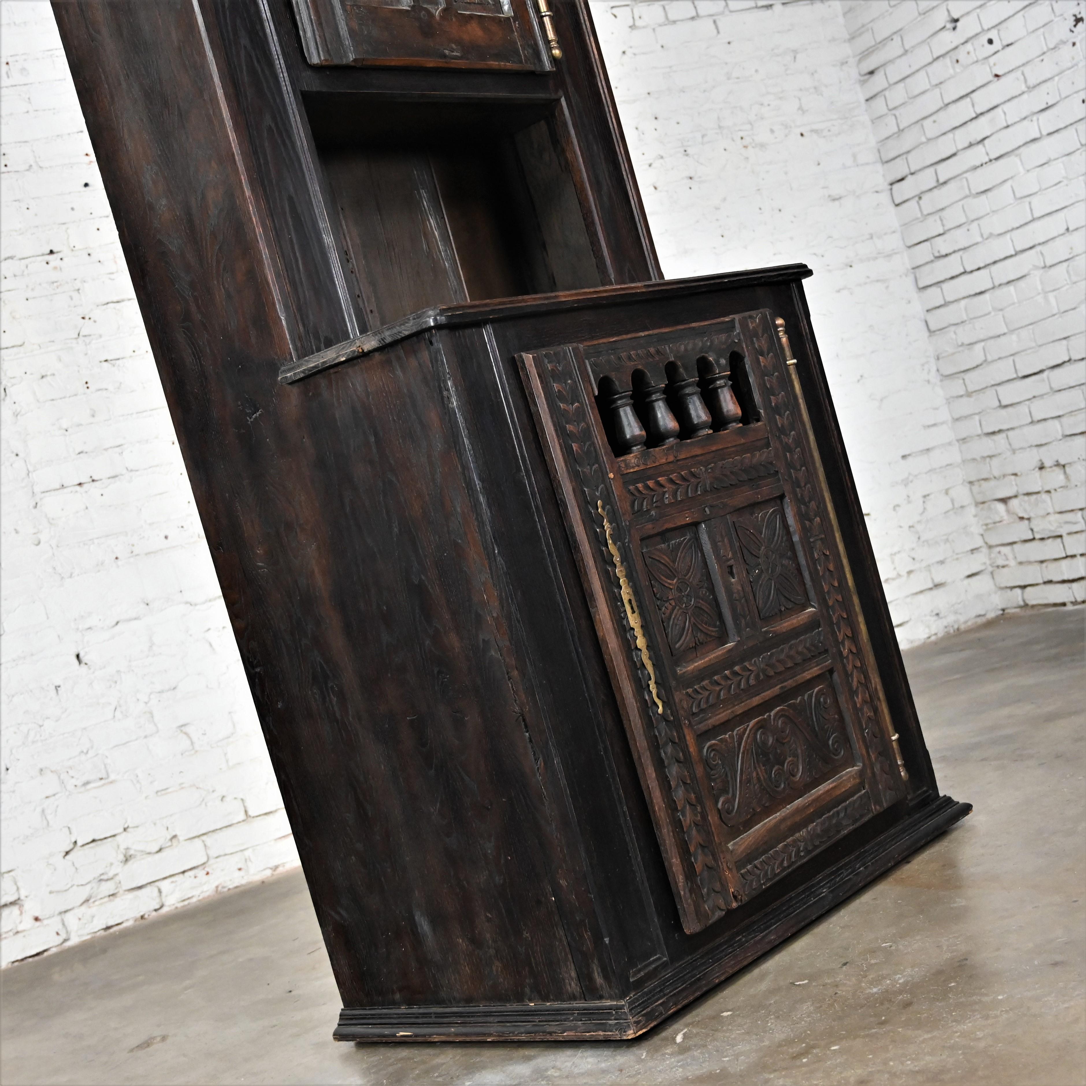 Spanish Colonial Revival Style Oak Cupboard Hutch Cabinet or Dry Bar Hand Carved For Sale 4