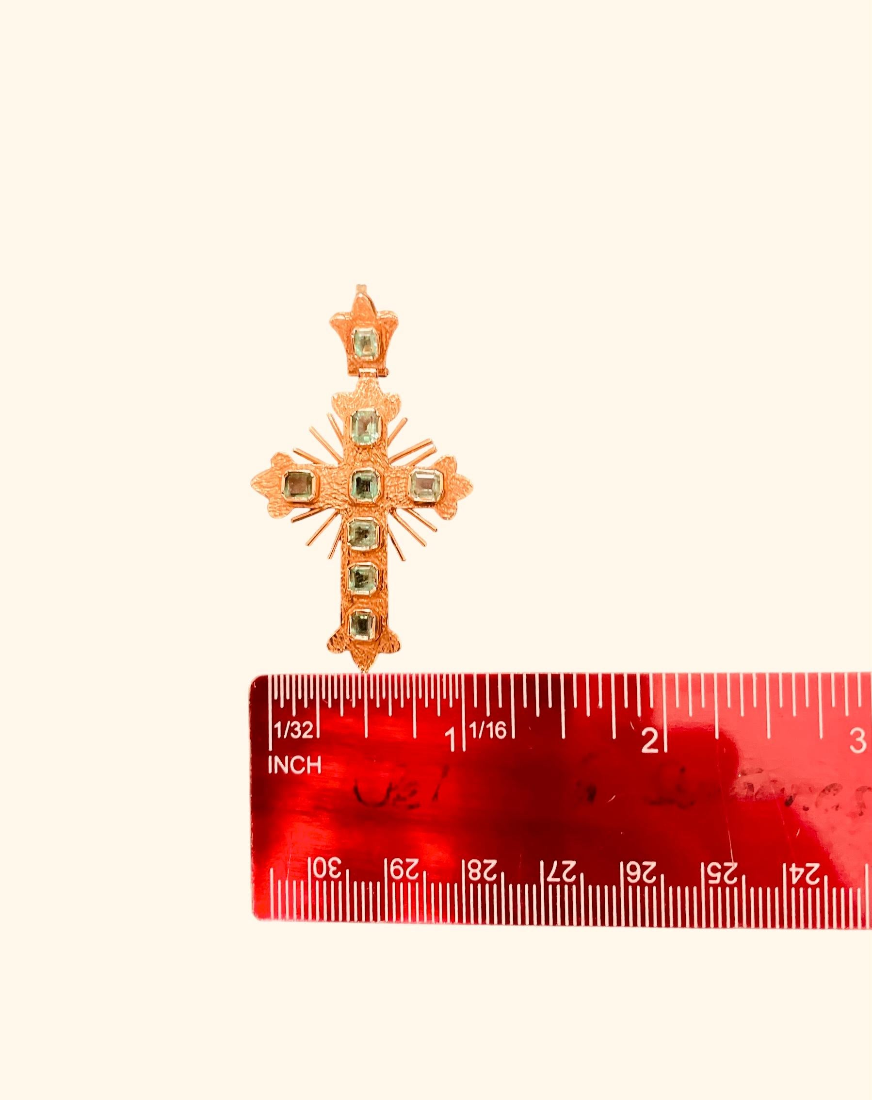 Spanish Colonial Style 18k Gold Emerald Cross Pendant 4