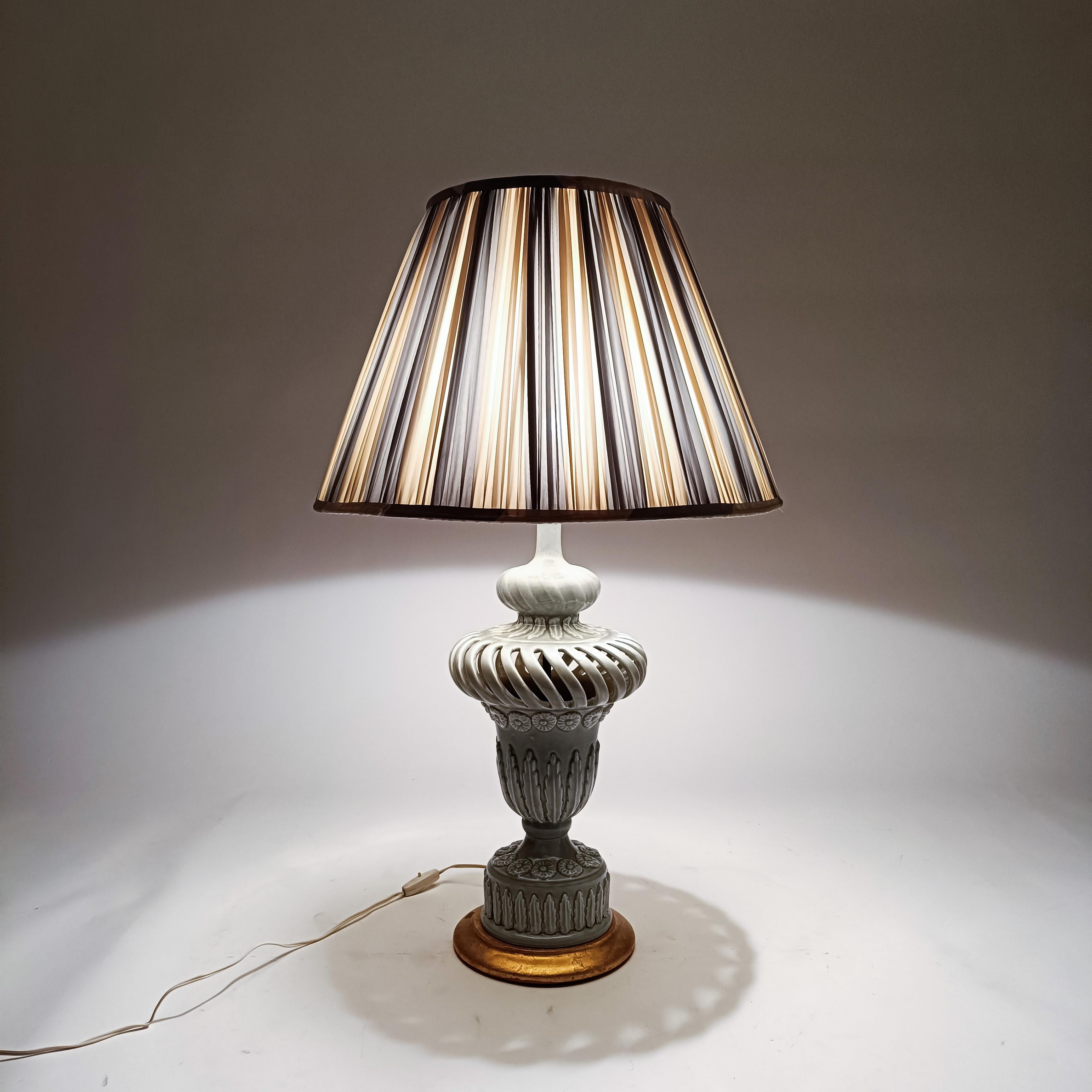 Brass Spanish Colonial style. Handmade ceramic table lamp from Manises, Spain, 1960s For Sale