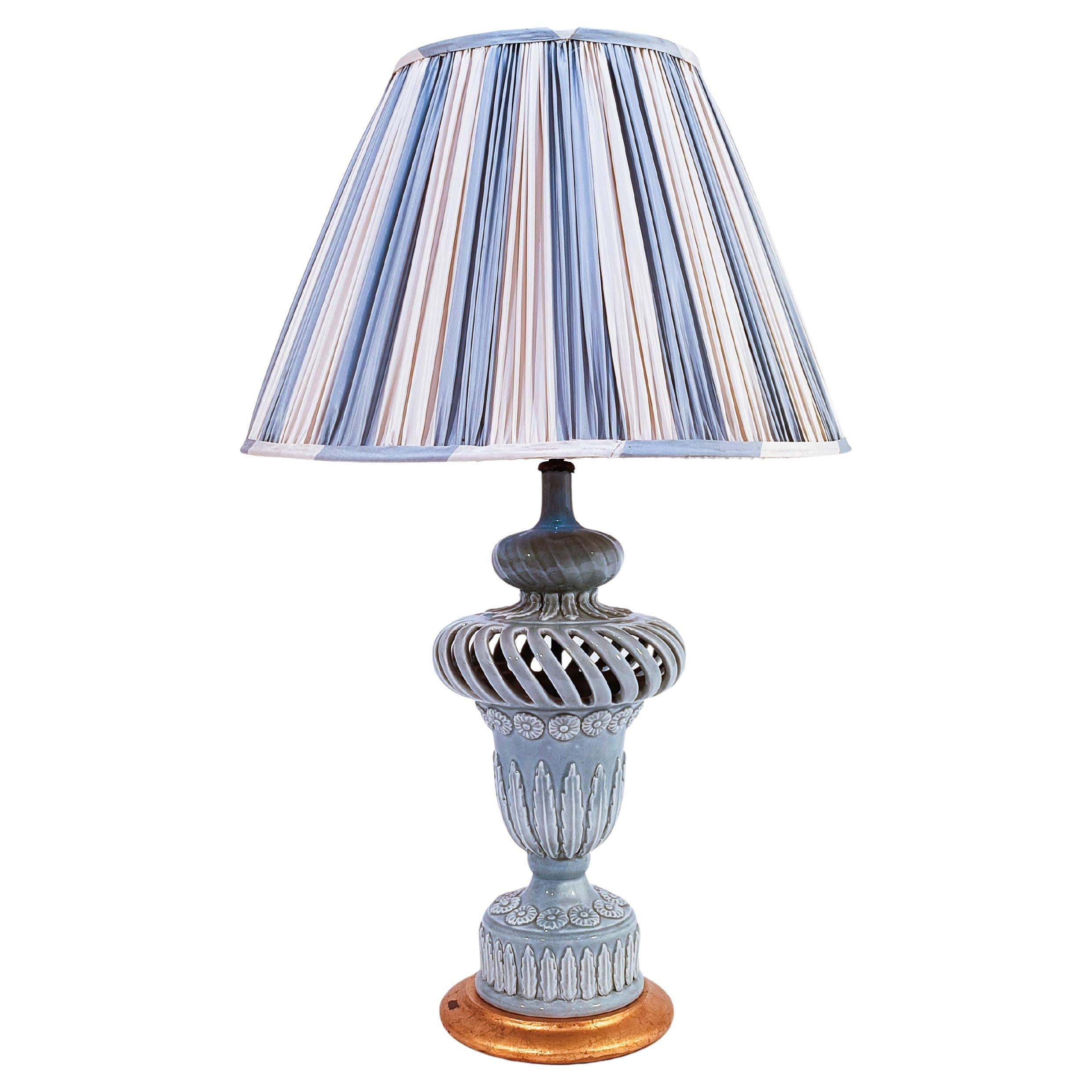 Spanish Colonial style. Handmade ceramic table lamp from Manises, Spain, 1960s For Sale