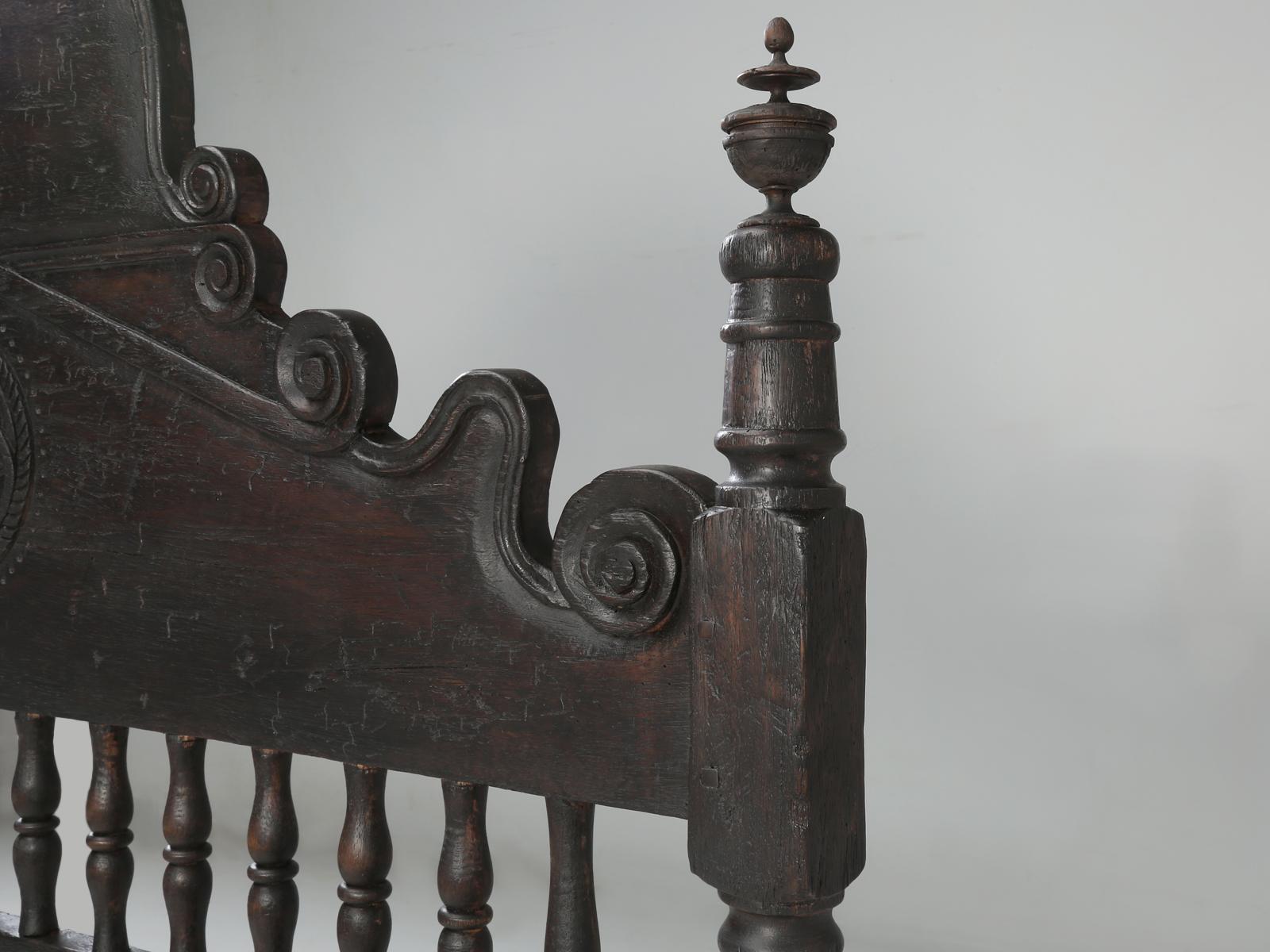 Spanish Colonial Style Queen Size Bed Created by Peruvian Artisans in Mahogany For Sale 2