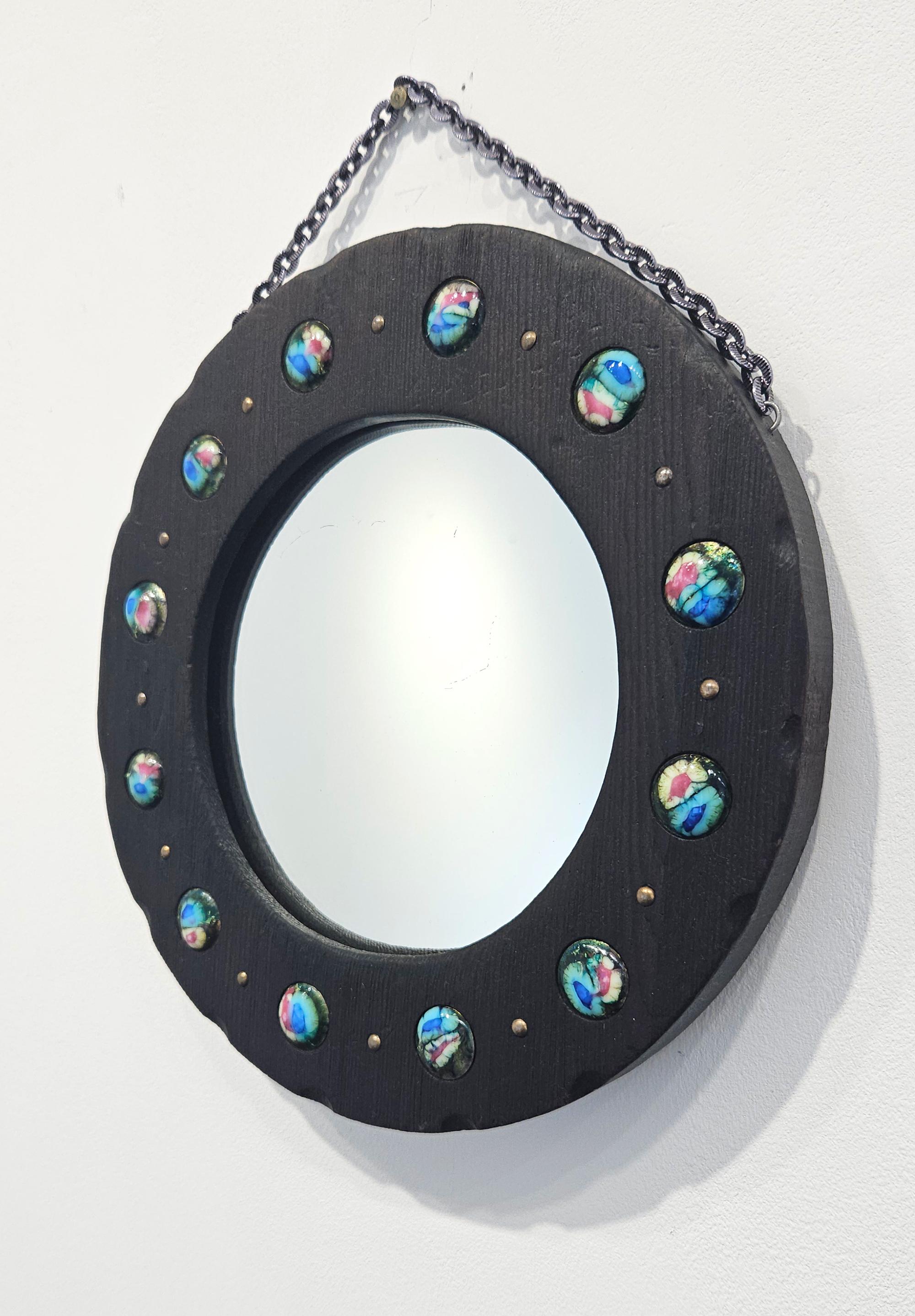 Colonial espagnol Miroir colonial espagnol en Wood avec émaux par Capo Esmaltes, Espagne, c. 1960 en vente
