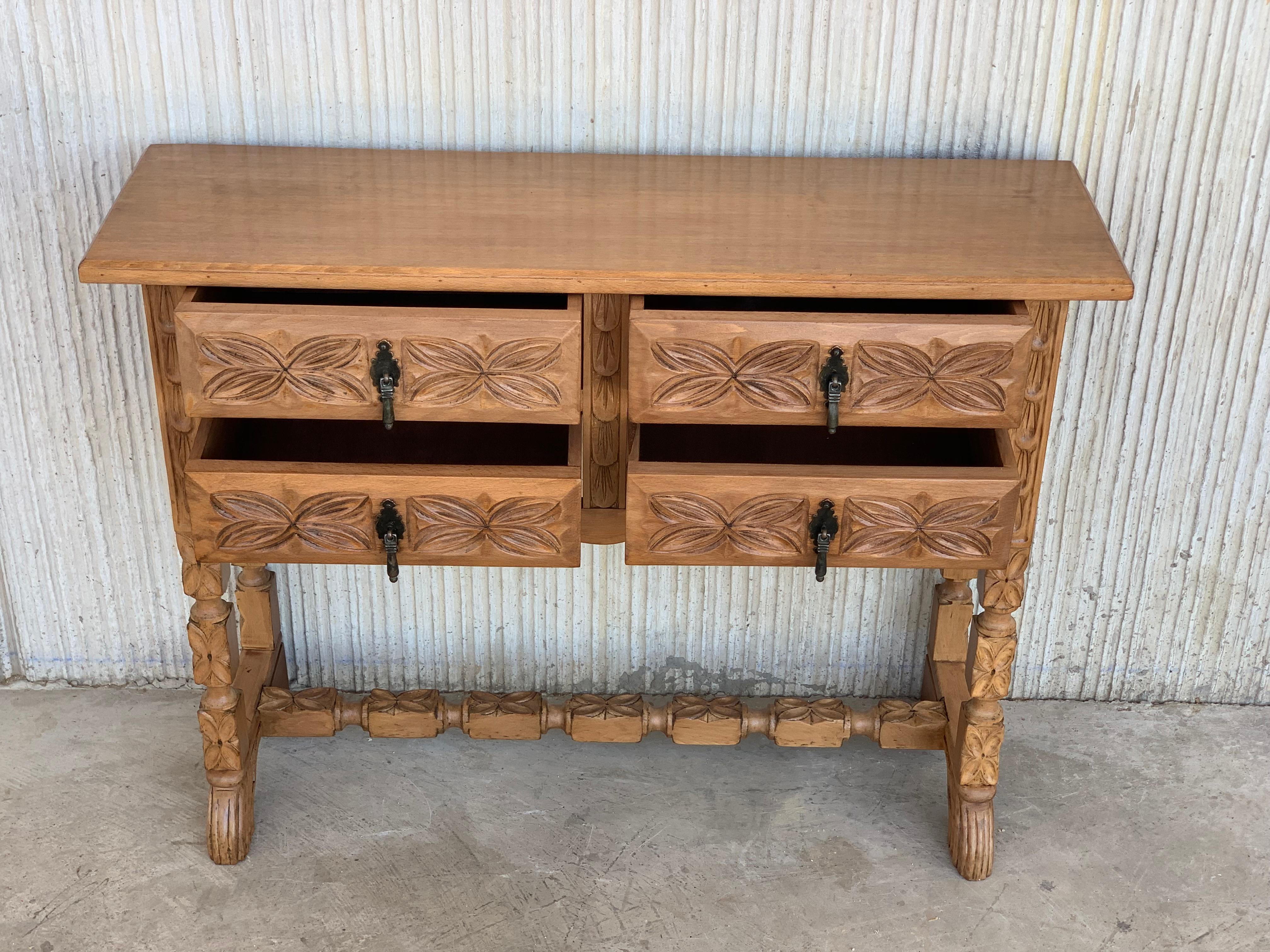 Spanish Console Chest Table with Four Carved Drawers and Original Hardware In Good Condition In Miami, FL