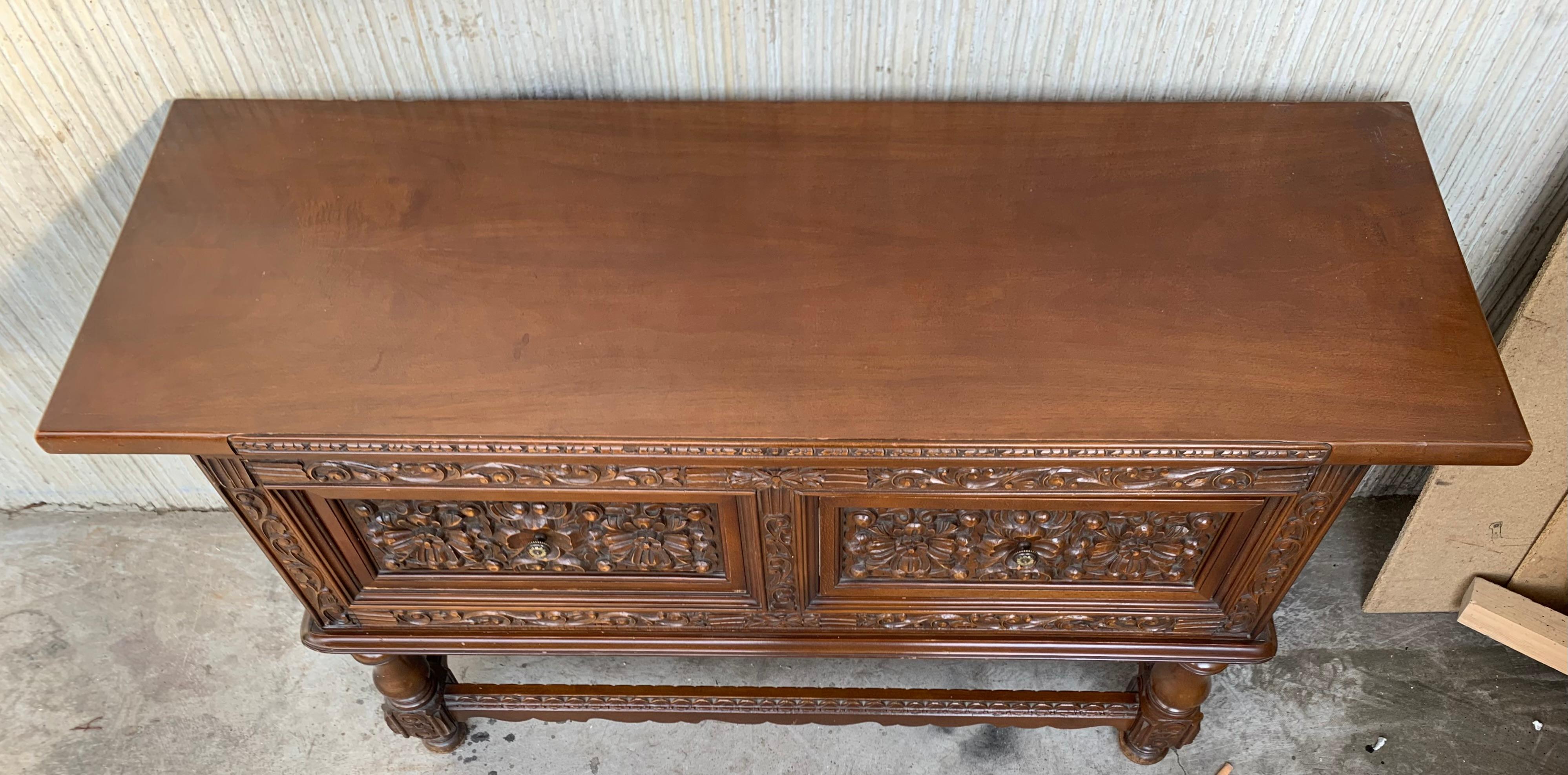 Spanish Console Chest Table with Two Carved Drawers and Original Hardware In Good Condition In Miami, FL