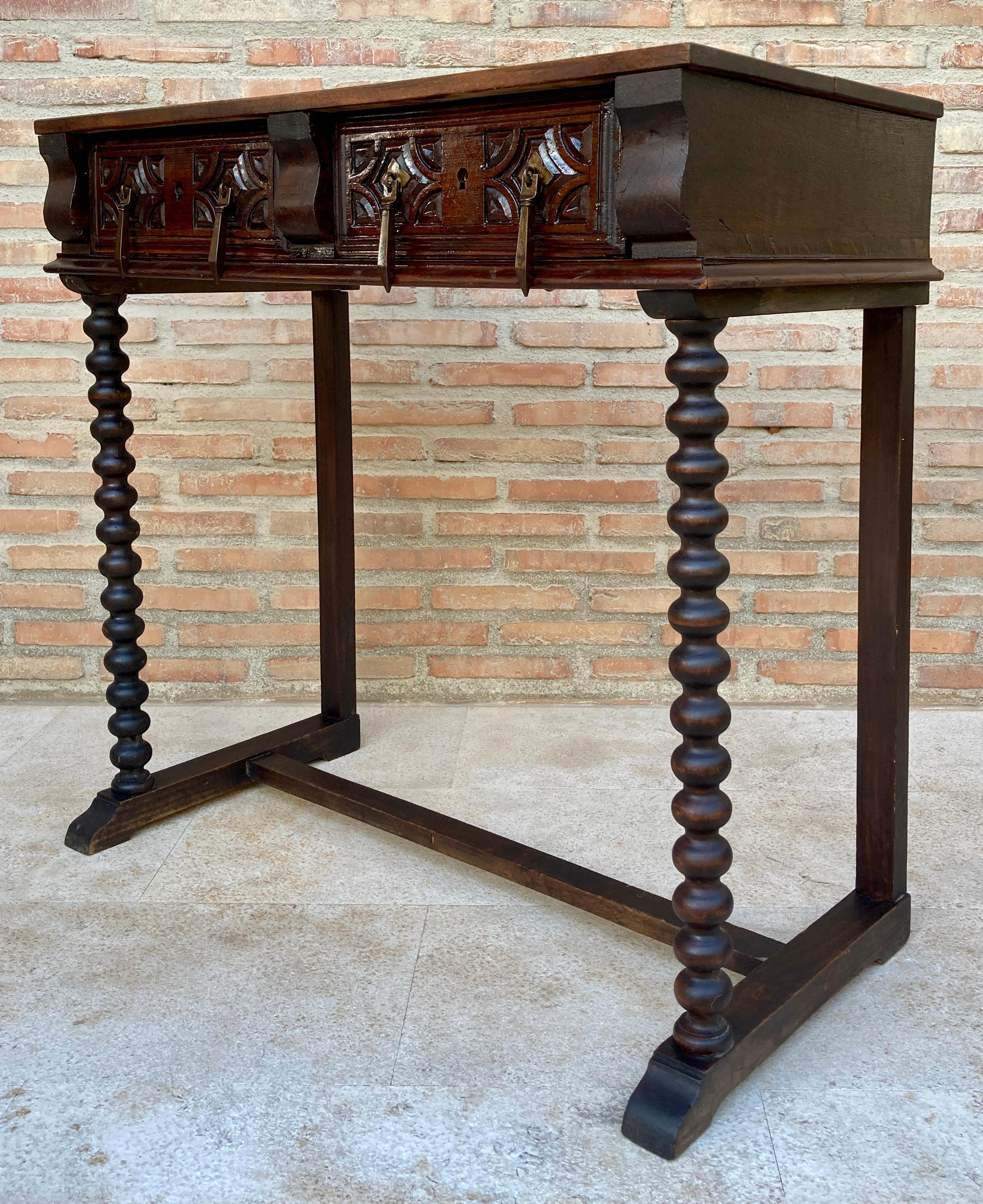 Spanish Console or Desk Table with Drawers and Solomonic Legs 3