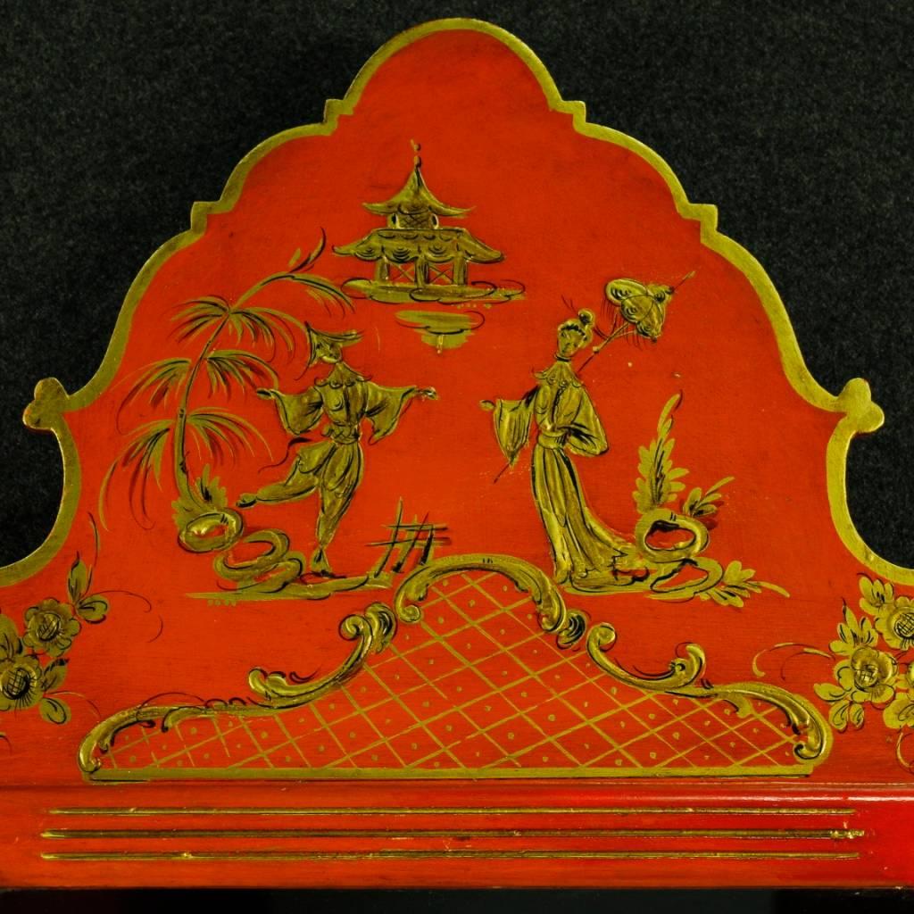Gilt Spanish Console with Mirror in Lacquered and Gilded Chinoiserie Wood