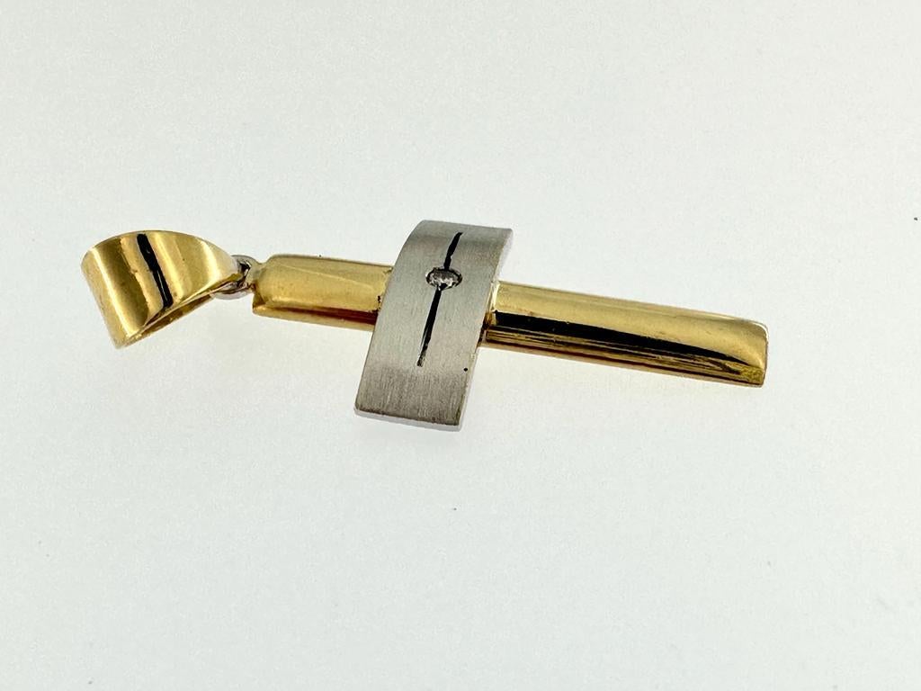Spanish Contemporary Cross in Yellow Gold and White Gold with Diamond For Sale 2