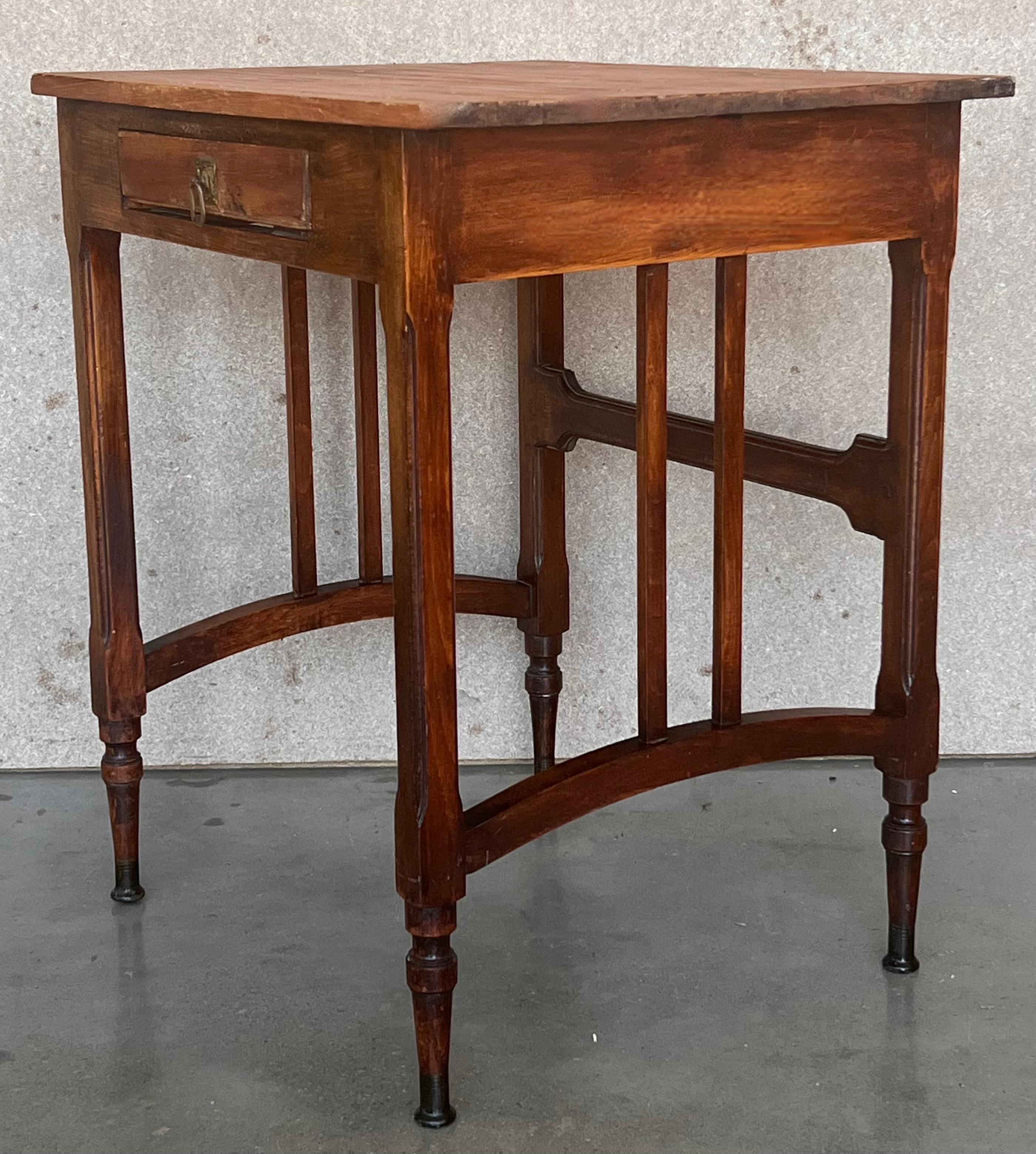 Spanish Country Pine Side Table with Drawer For Sale 1