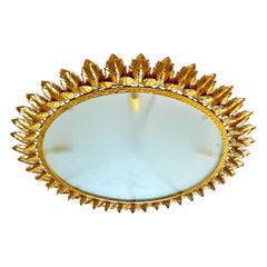 Lámpara española Crown Sunburst XXL en metal dorado y cristal esmerilado , circa 1970s
