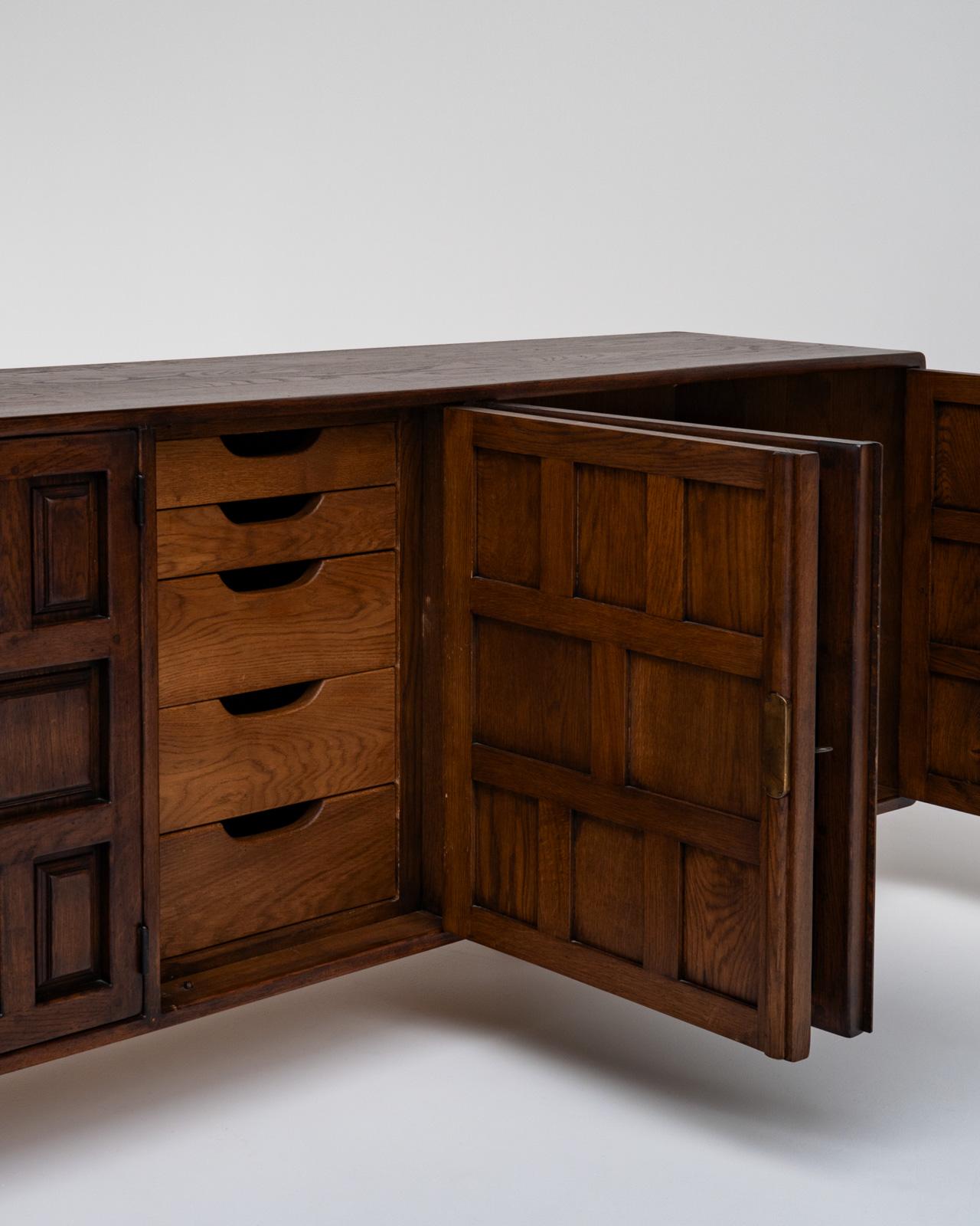 Spanish Dark Oak Sideboard, 1960s For Sale 1