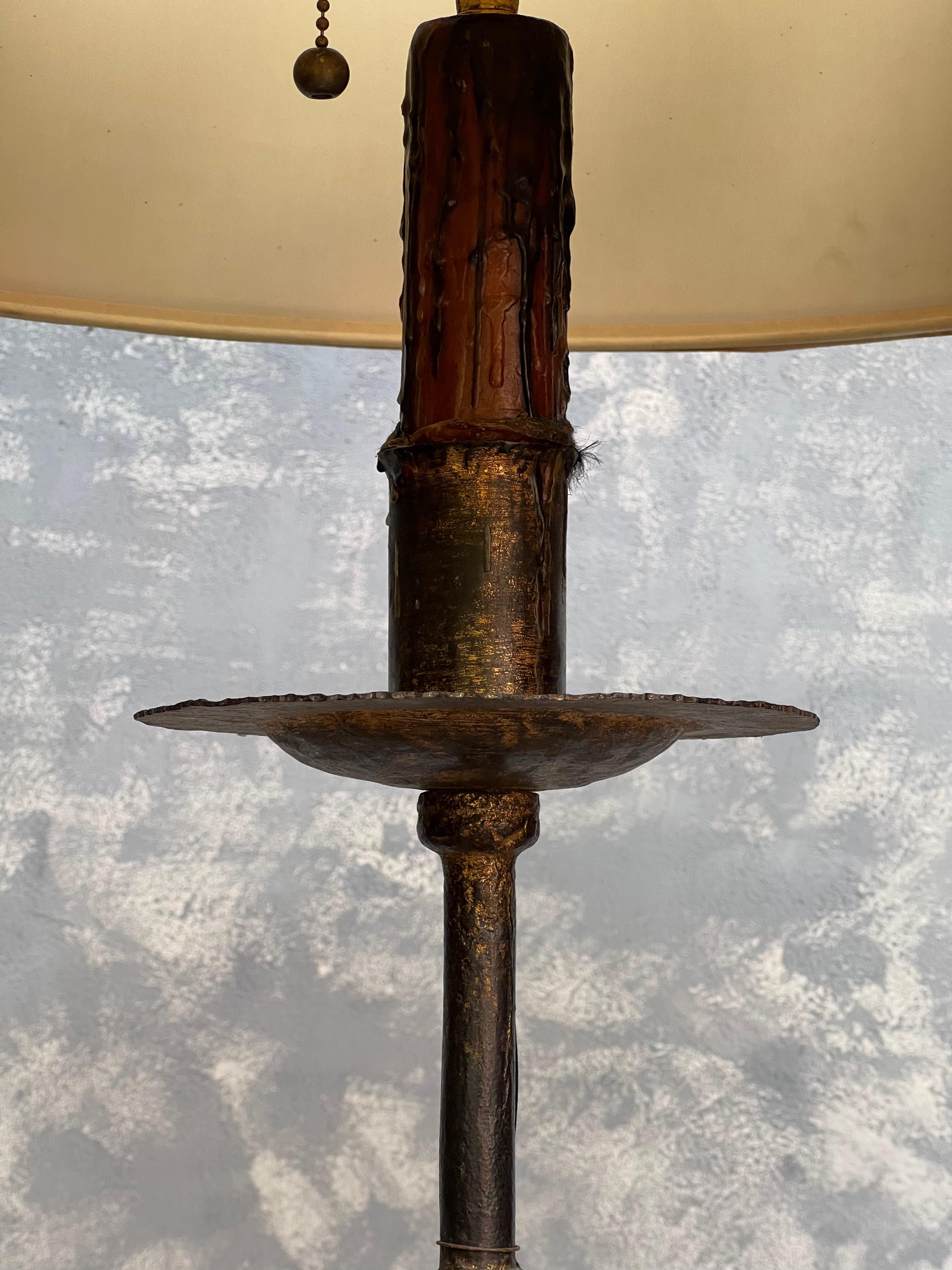  Spanish Dark Patinated Wrought Iron Floor Lamp  In Good Condition For Sale In Buchanan, NY