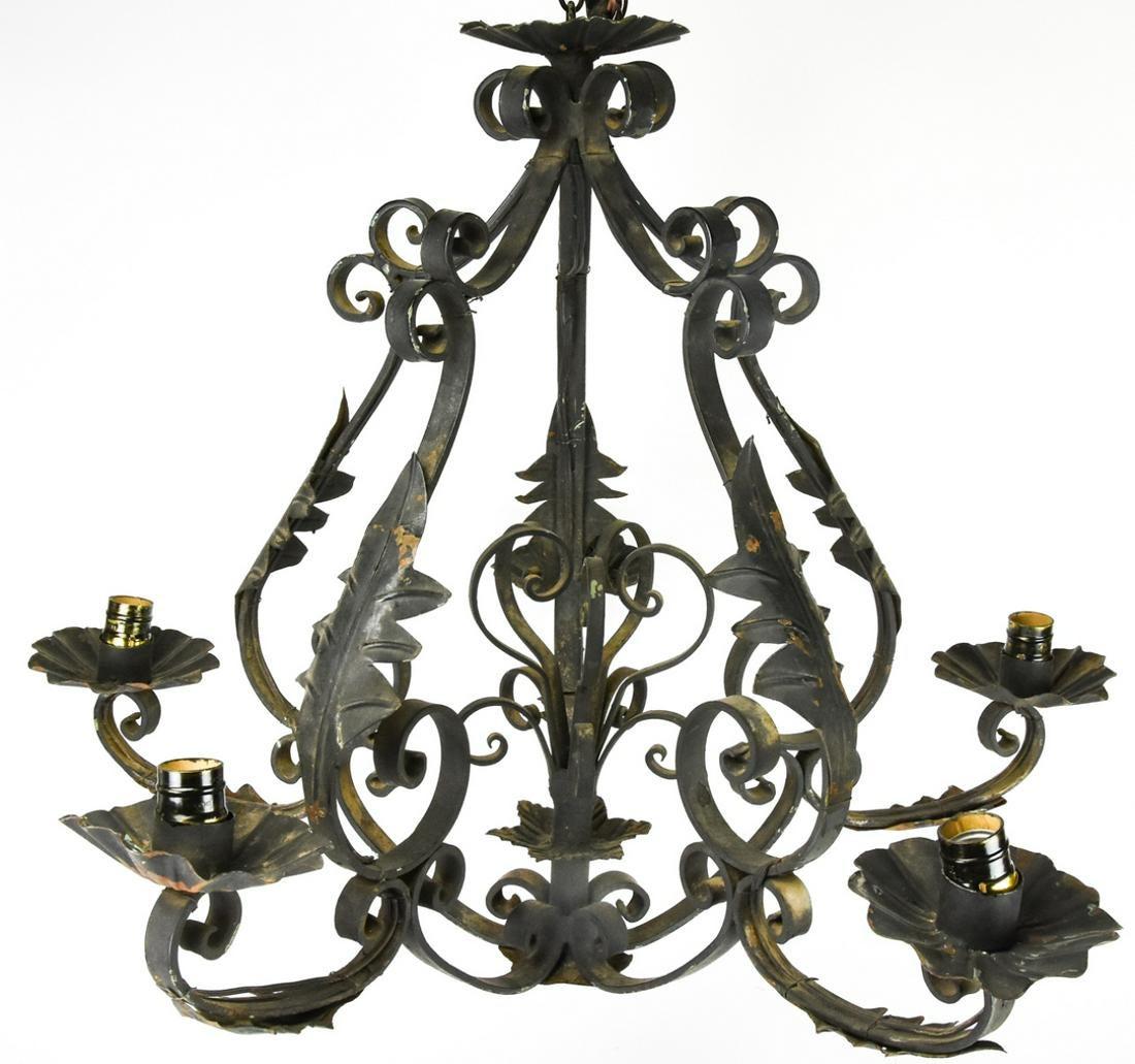 Spanischer dekorativer spanischer Sechs-Licht-Kronleuchter aus Eisen (Handbemalt) im Angebot