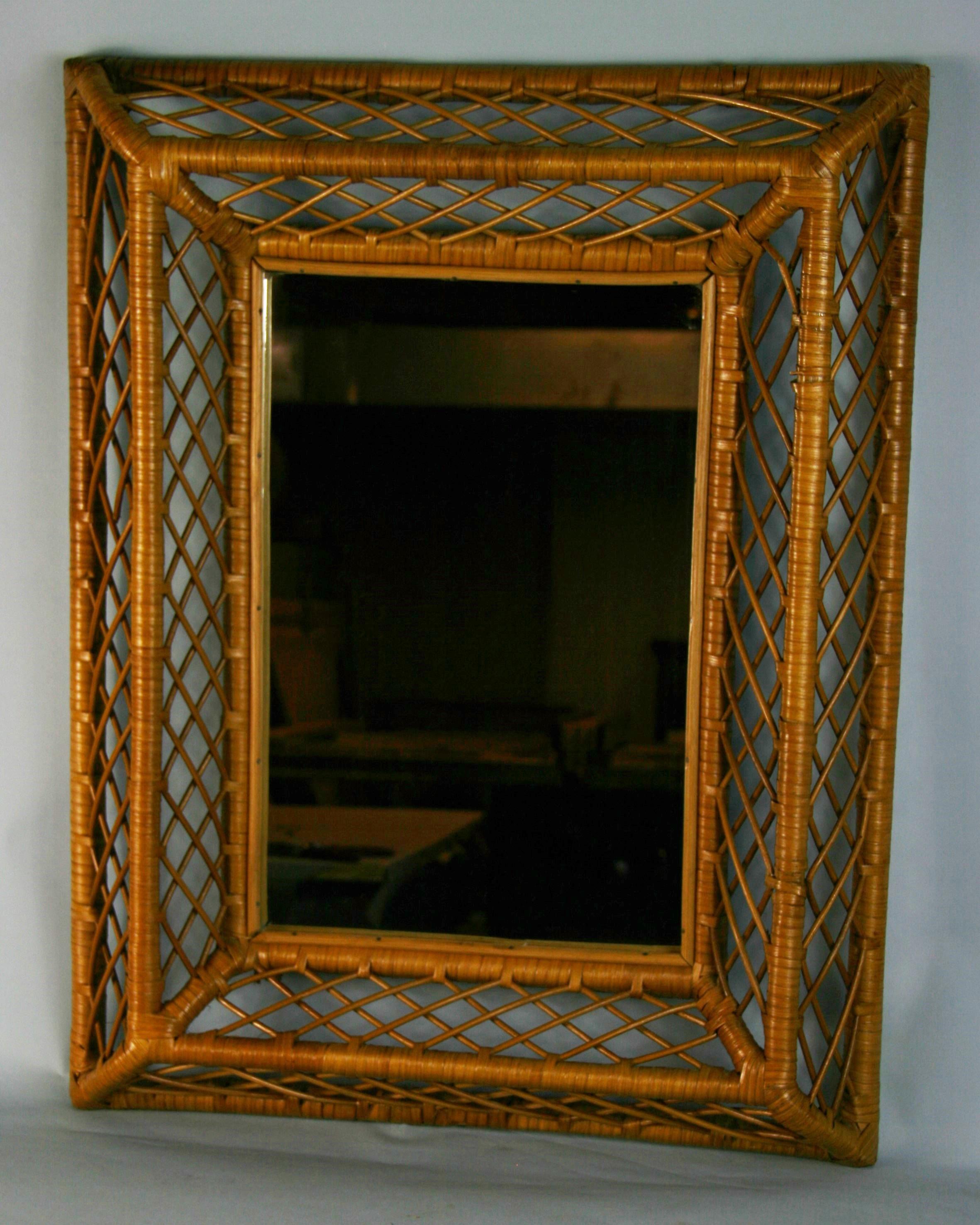 Spanish Dimensional Reed and Wicker Mirror In Good Condition In Douglas Manor, NY