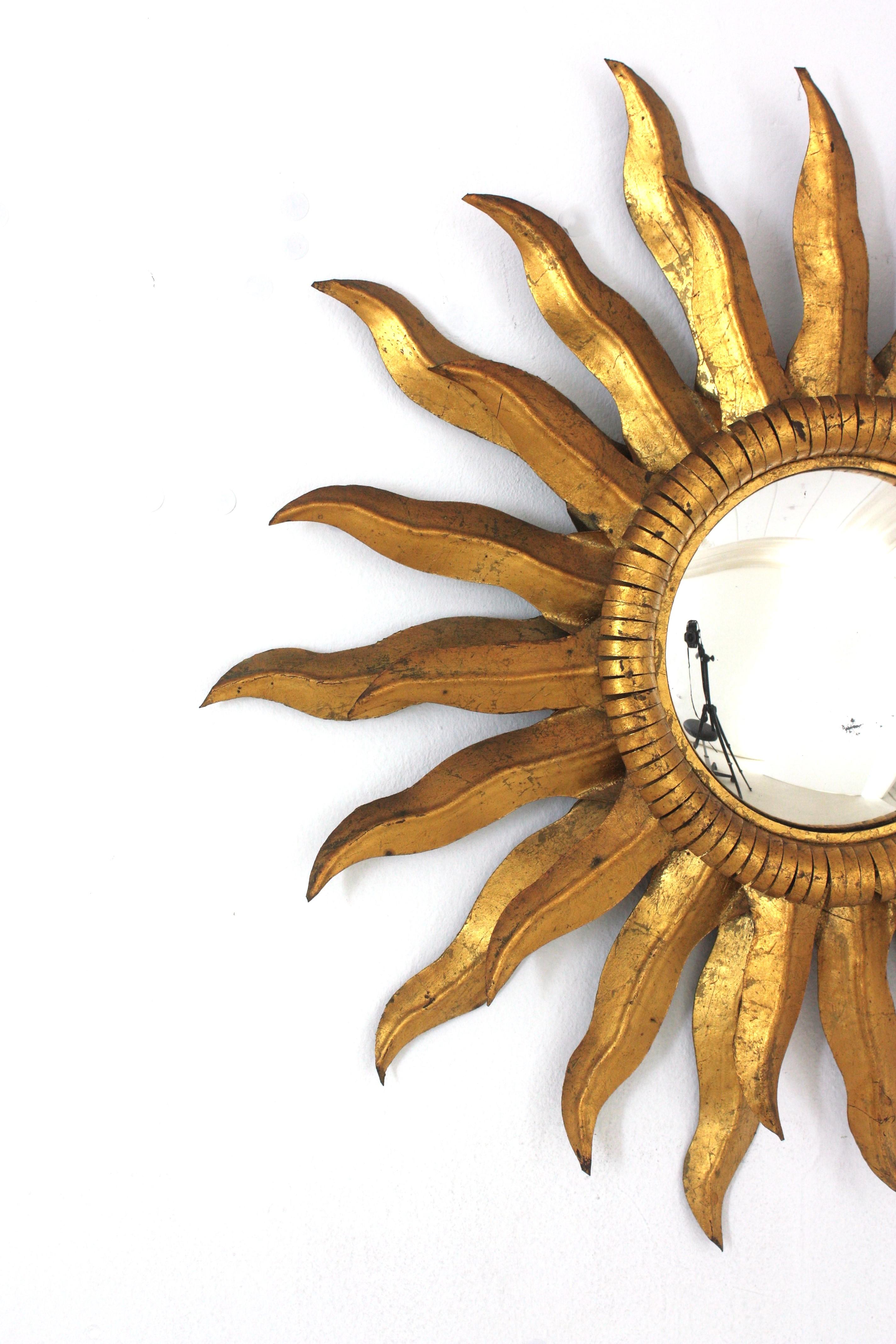 Spanish Double Layered Convex Sunburst Mirror in Gilt Metal, 1950s For Sale 2