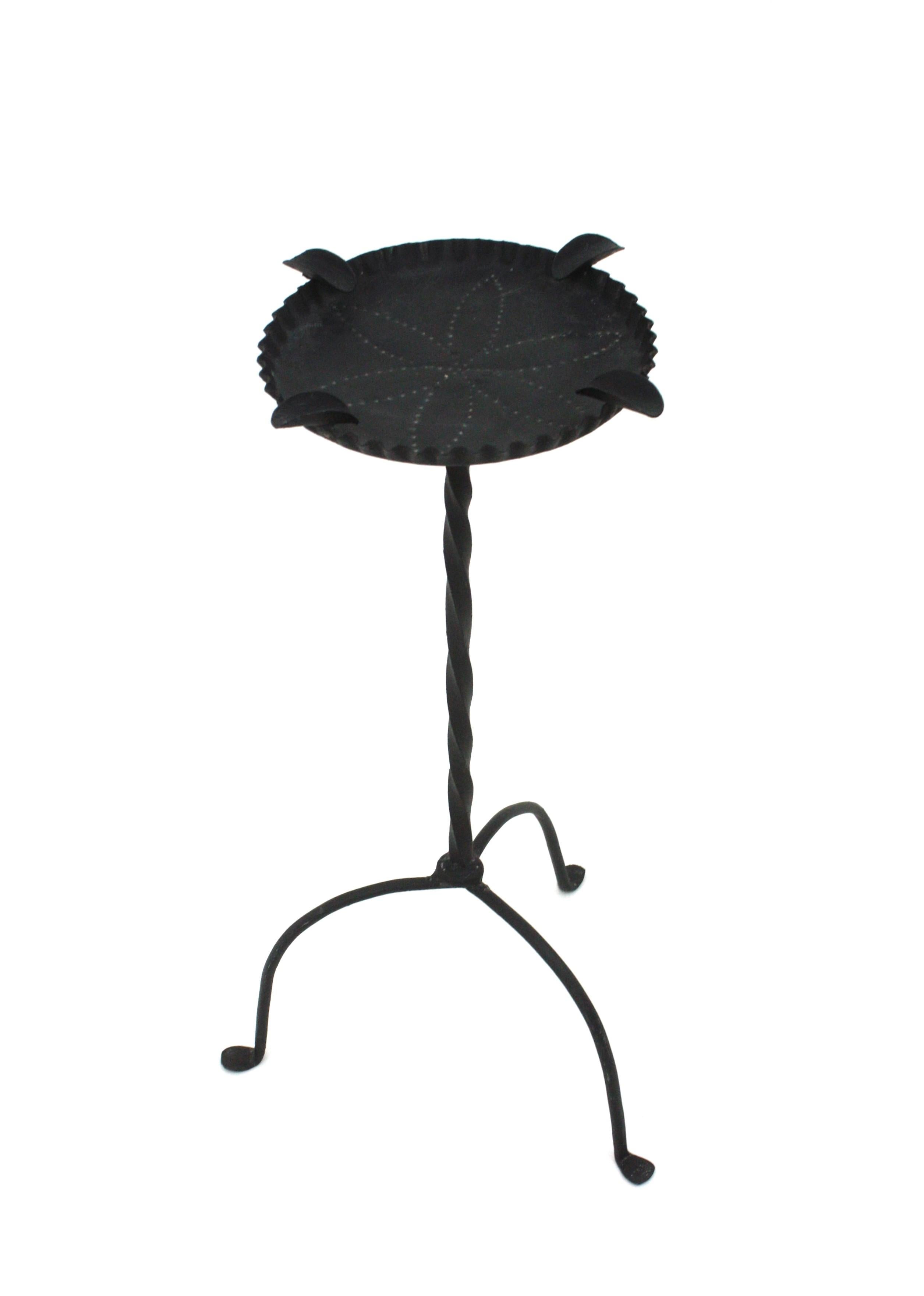 Gueridón / Mesa auxiliar o auxiliar de hierro negro Español en venta