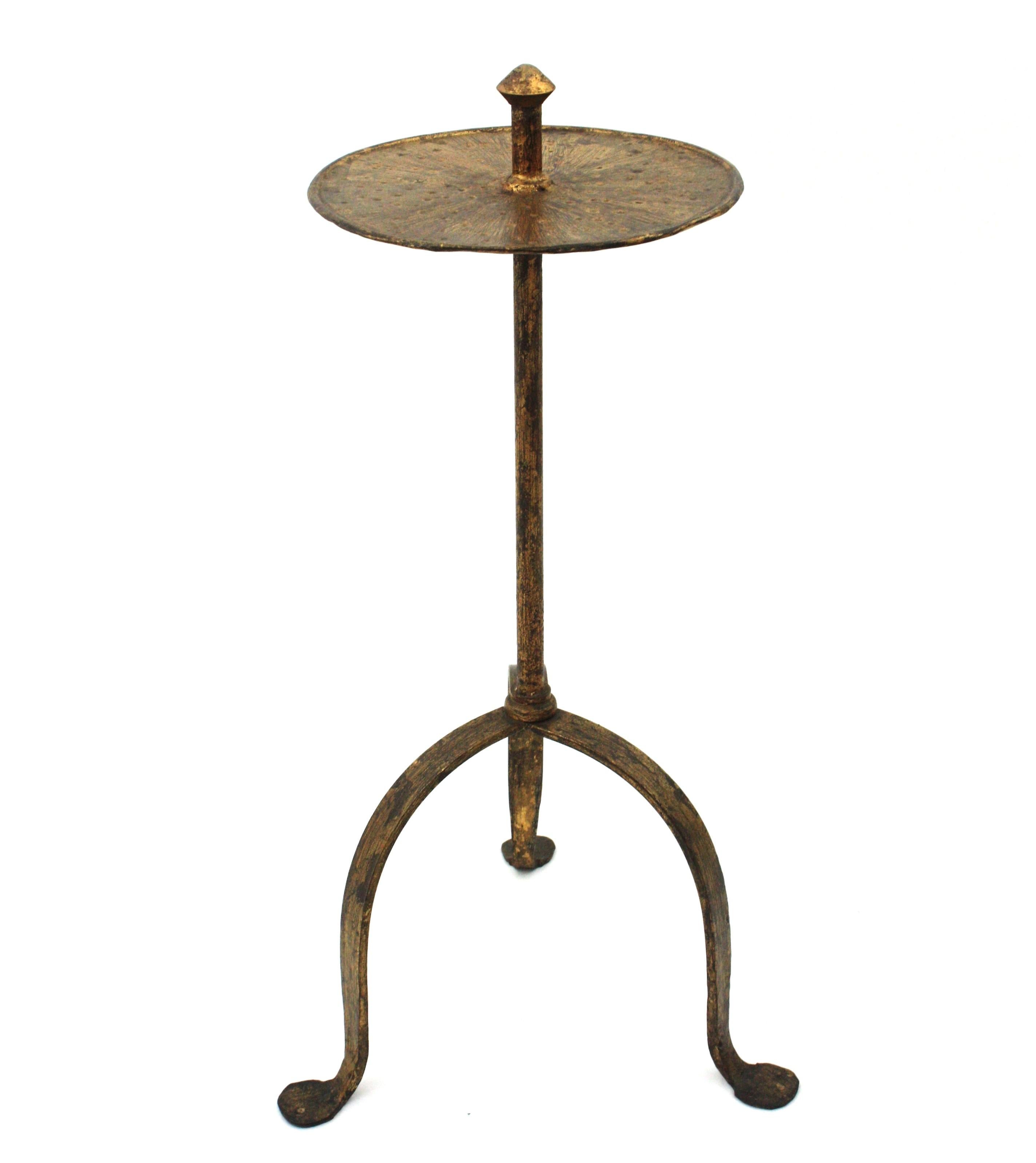 Spanish 1940s Wrought Iron Gilt Drinks Table / Side Table, Handle Detail For Sale 6