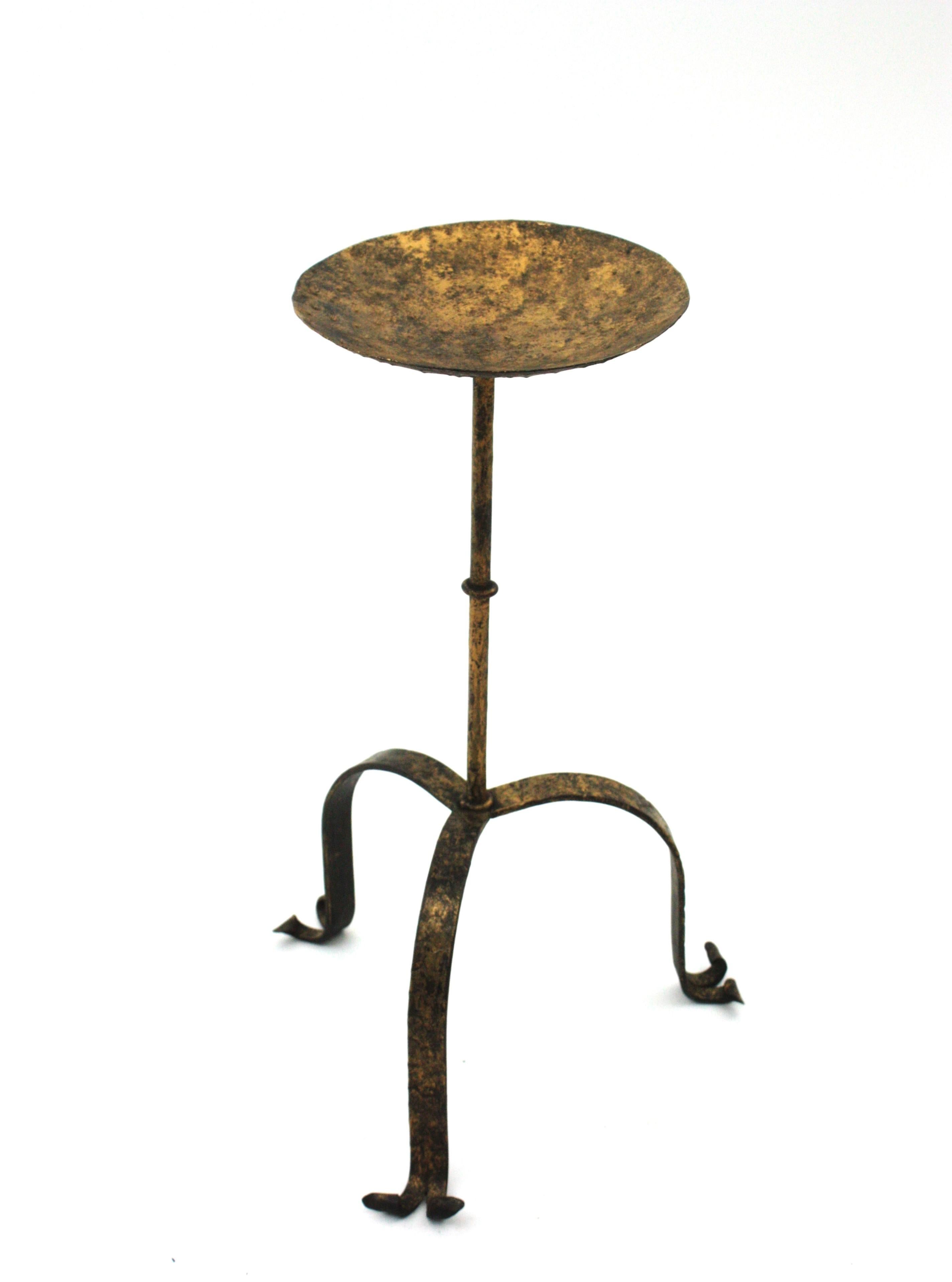 Forged Spanish Drinks Table / Side Table / Martini Table in Gilt Iron, 1940s For Sale