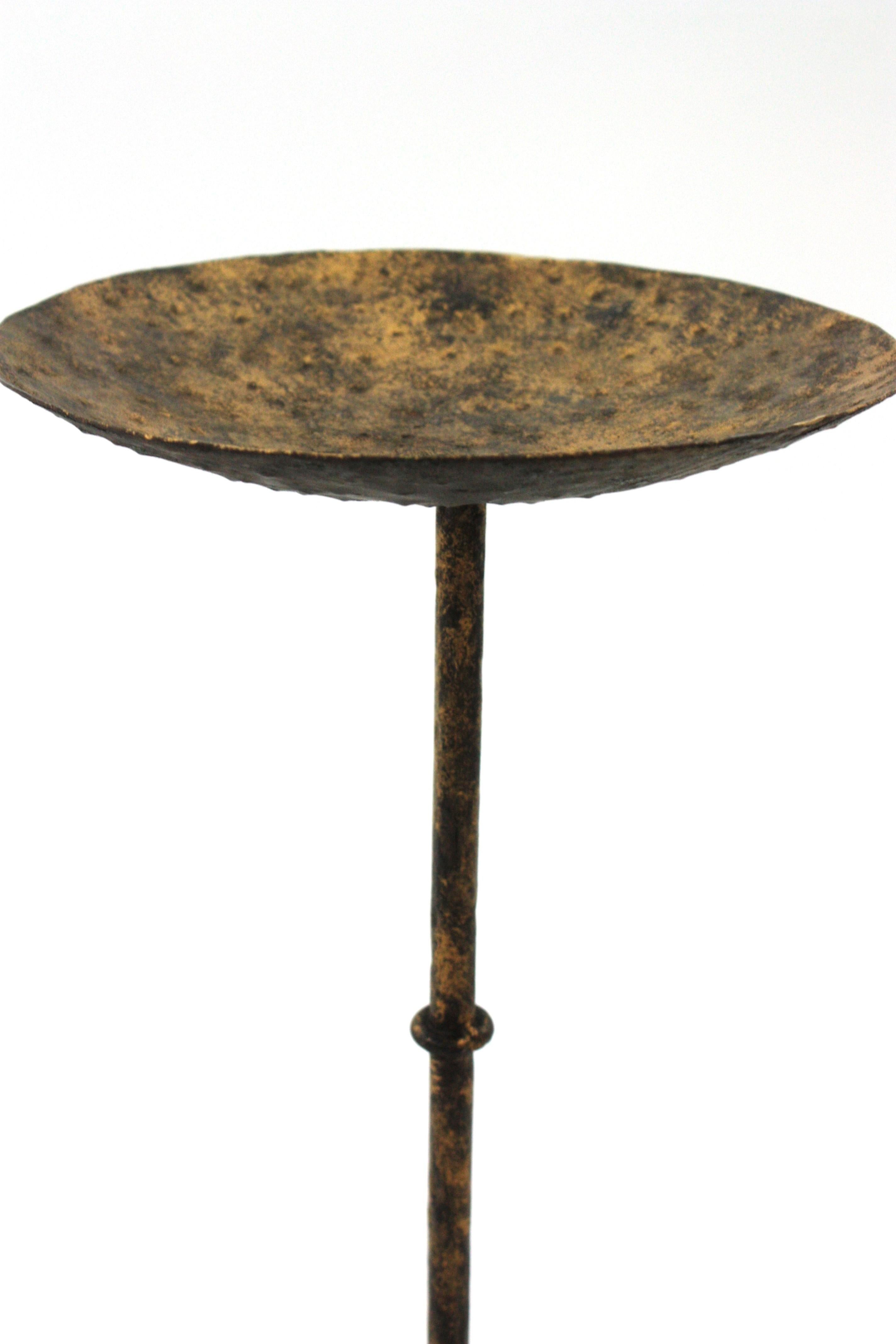 Spanish Drinks Table / Side Table / Martini Table in Gilt Iron, 1940s For Sale 2