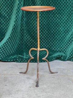 Spanish Drinks Table with Elevated Tripod Base