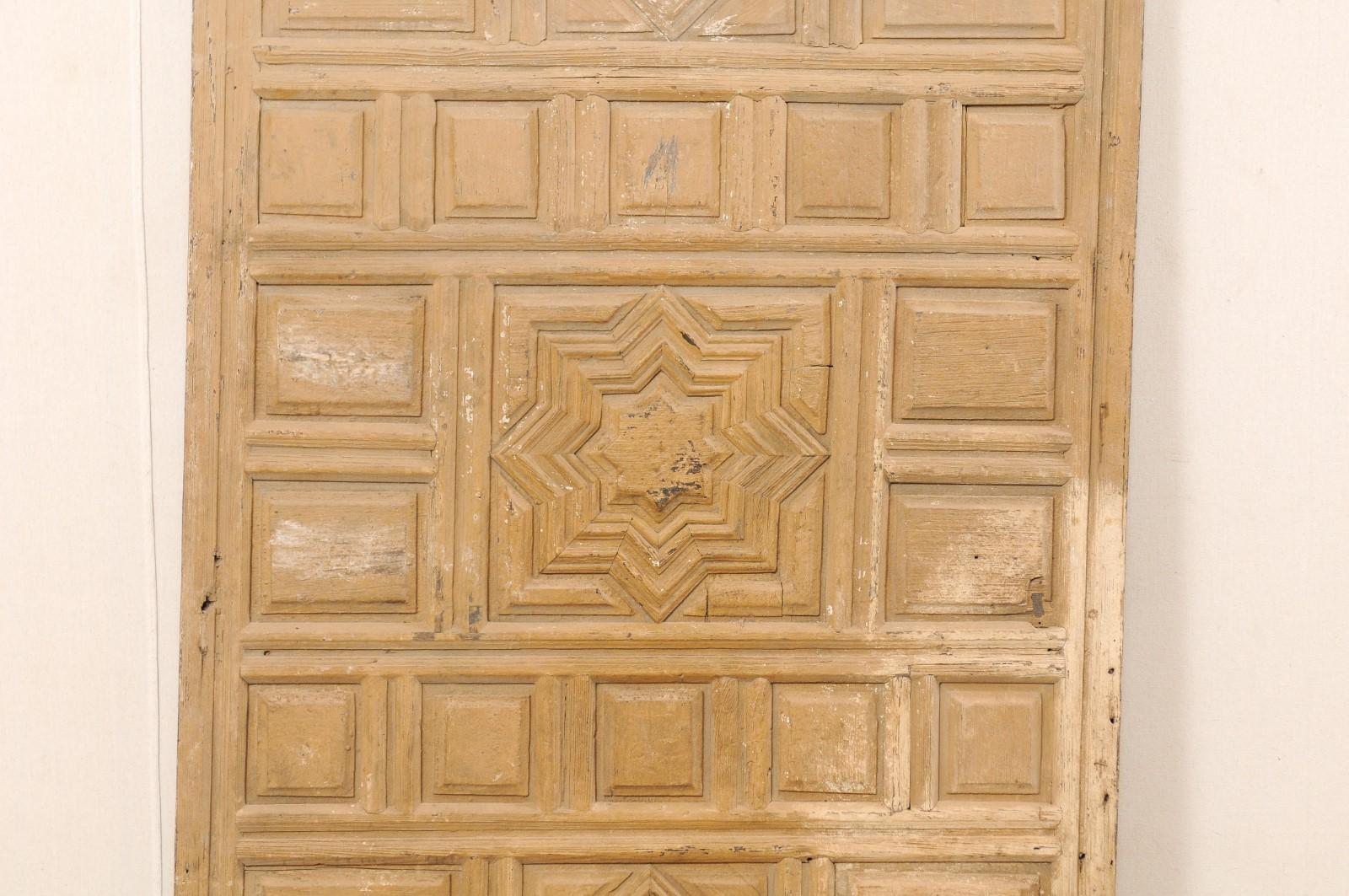 Spanisches geometrisch geschnitztes Wandpaneel - würde ein tolles Kopfteil abgeben! (19. Jahrhundert) im Angebot