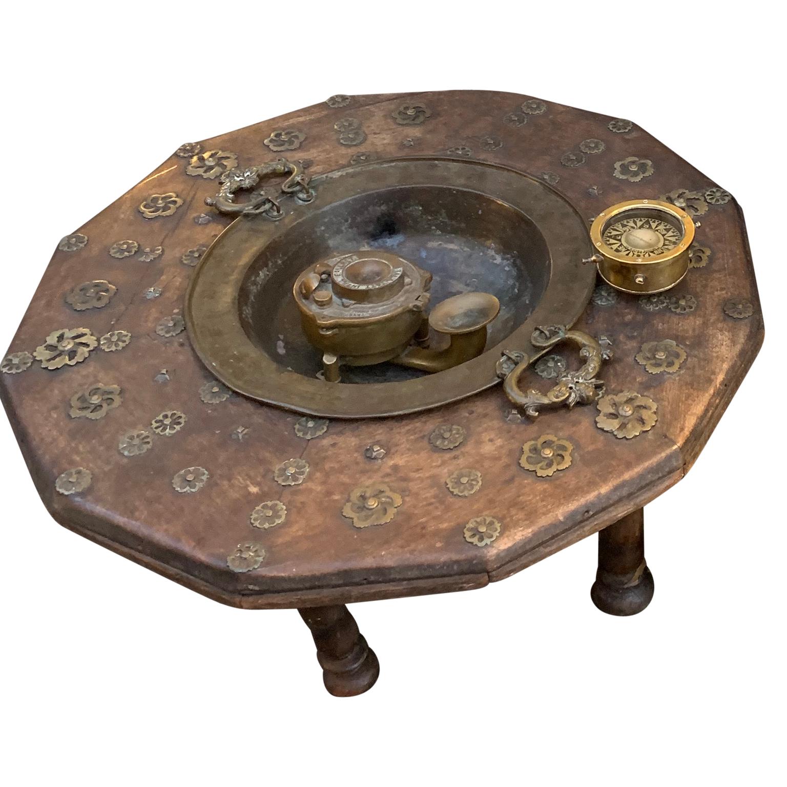 Table de cheminée espagnole « Brassero » du début du XIXe siècle en vente 14