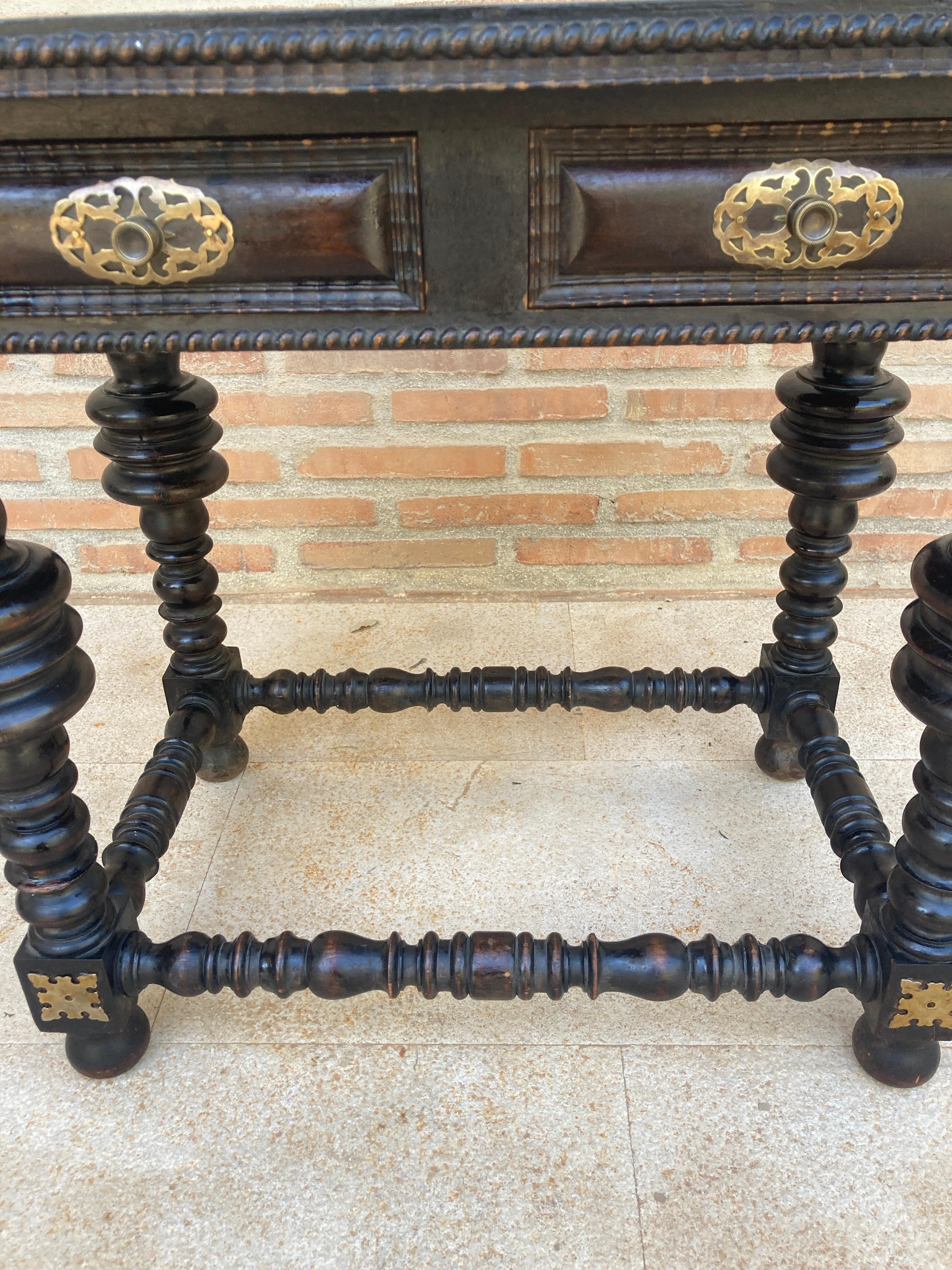 Spanish Ebonized Walnut Side Table with Drawer, 1880s For Sale 1