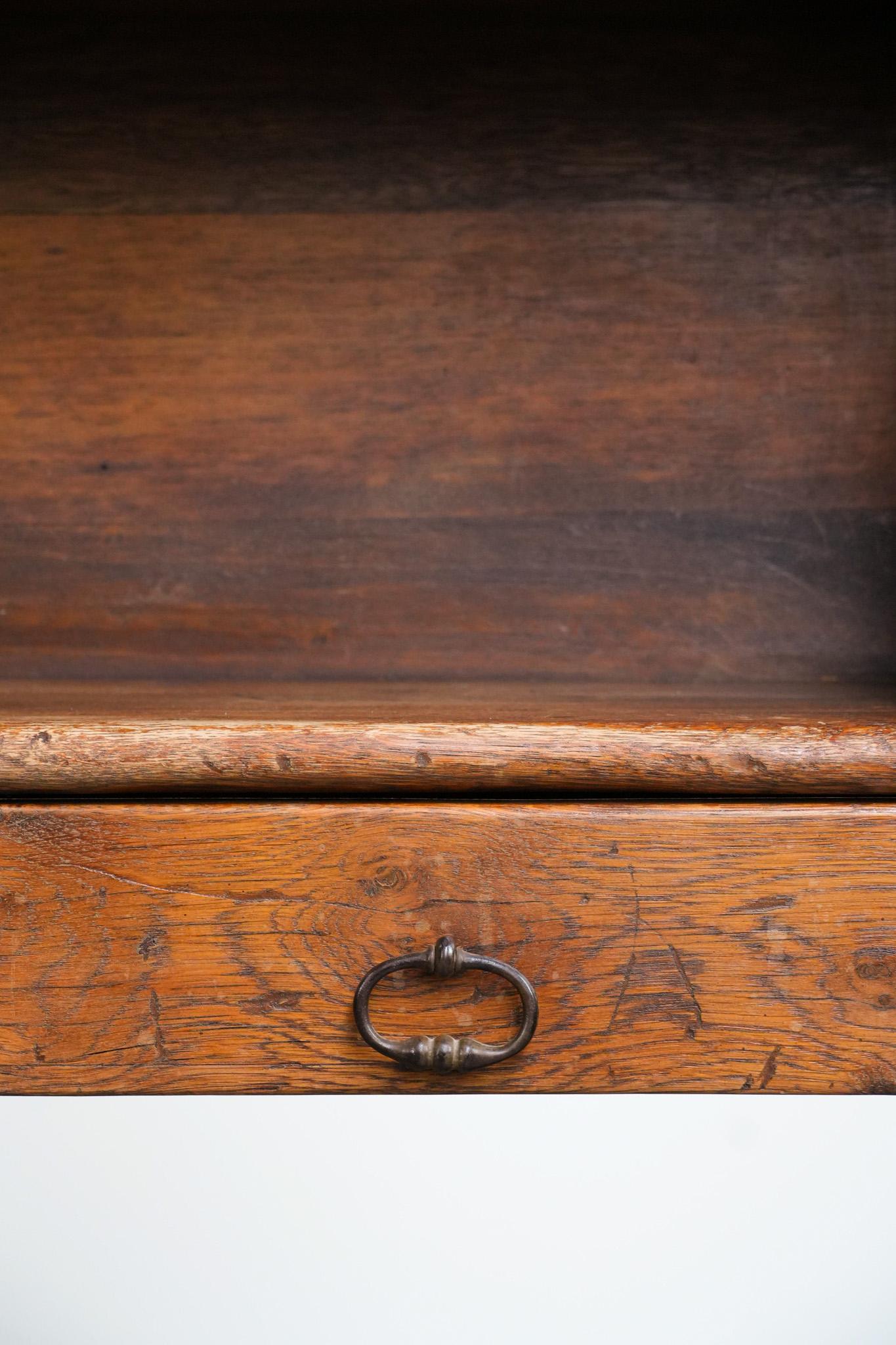 Spanischer Bauernhaus-Küchenschrank aus Holz vom Anfang des 20. im Angebot 4