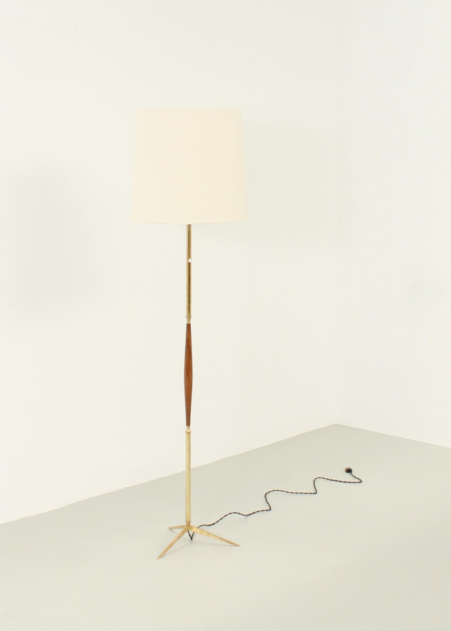 Mid-Century Modern Spanish Floor Lamp in Brass and Walnut Wood from 1950s For Sale
