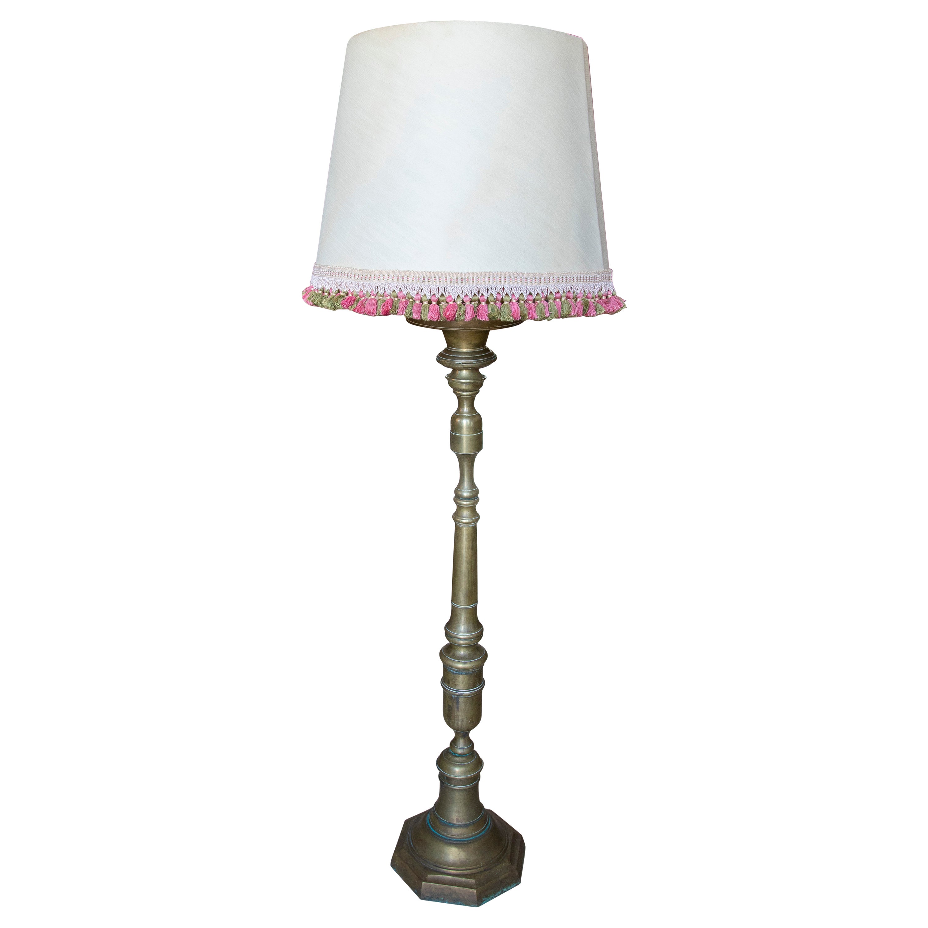 Lampadaire espagnol fabriqué avec un bougeoir en bronze