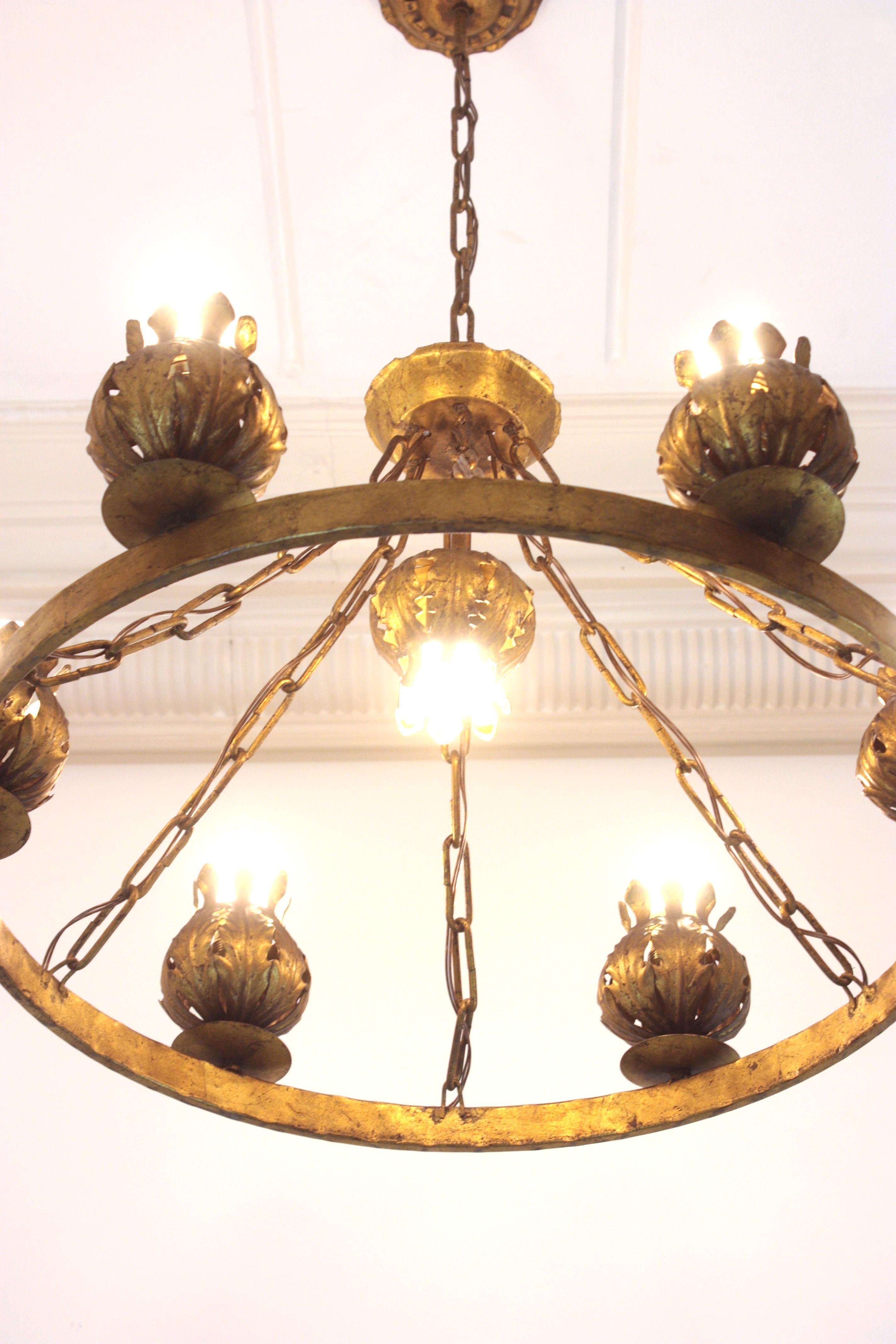 Spanish Foliage Flower Buds Large Ring Chandelier in Gilt Iron, 7 Lights For Sale 3
