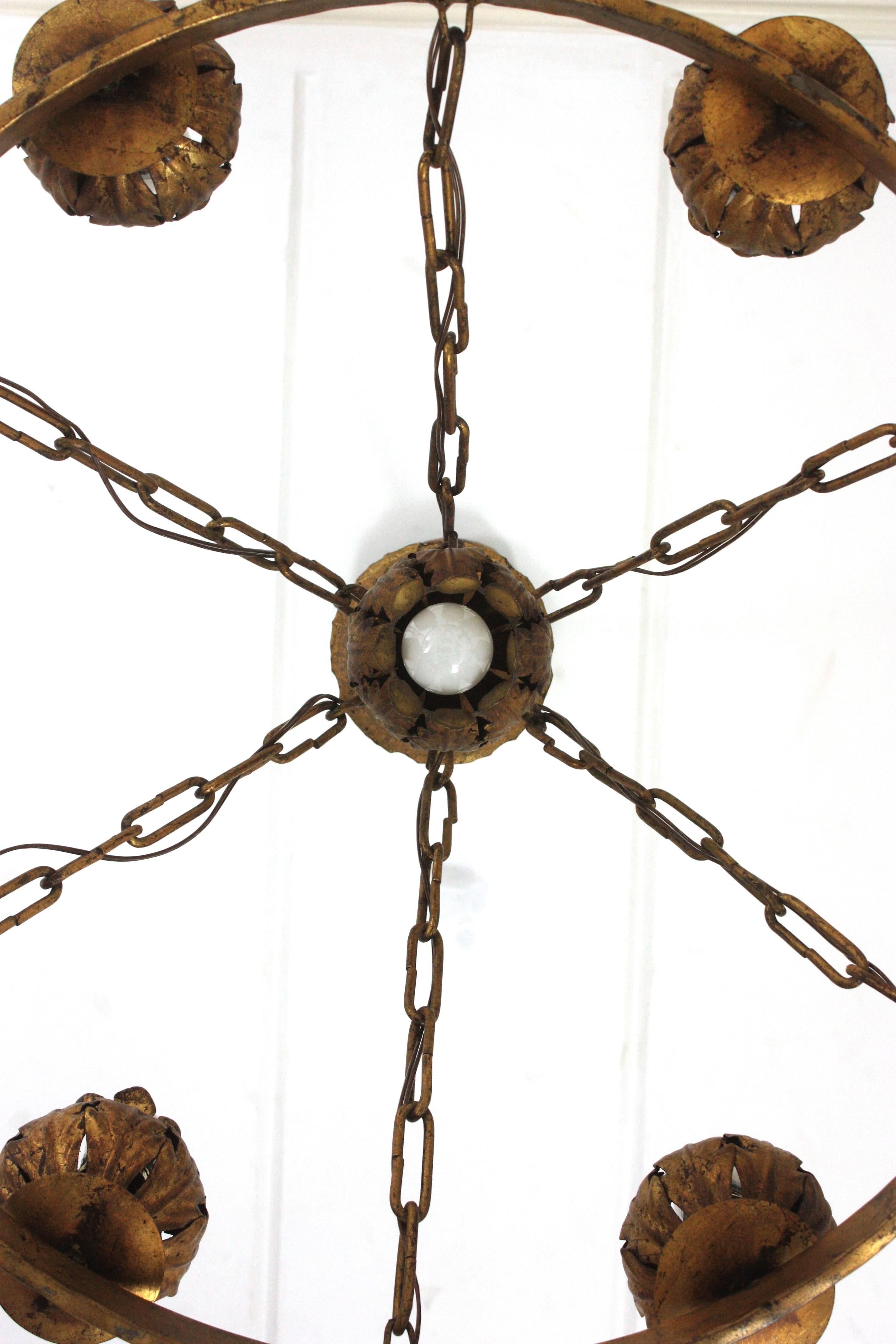Spanish Foliage Flower Buds Large Ring Chandelier in Gilt Iron, 7 Lights For Sale 11