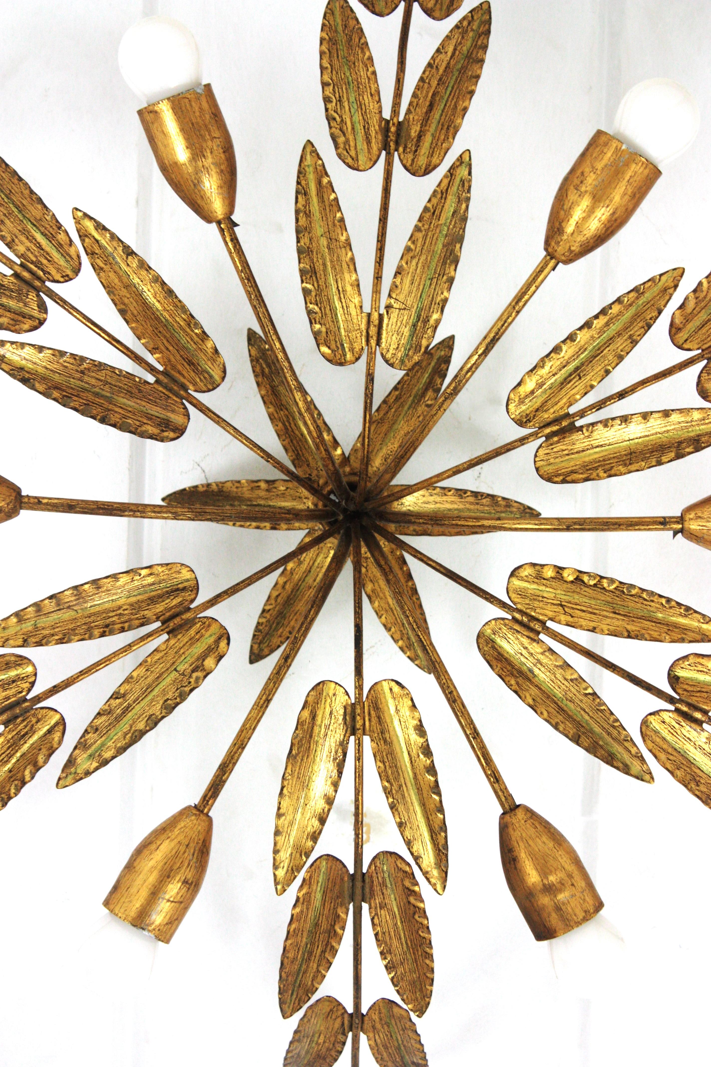 Spanish XL Sunburst Foliage Light Fixture / Chandelier in Gilt Iron, 6 Lights In Good Condition For Sale In Barcelona, ES