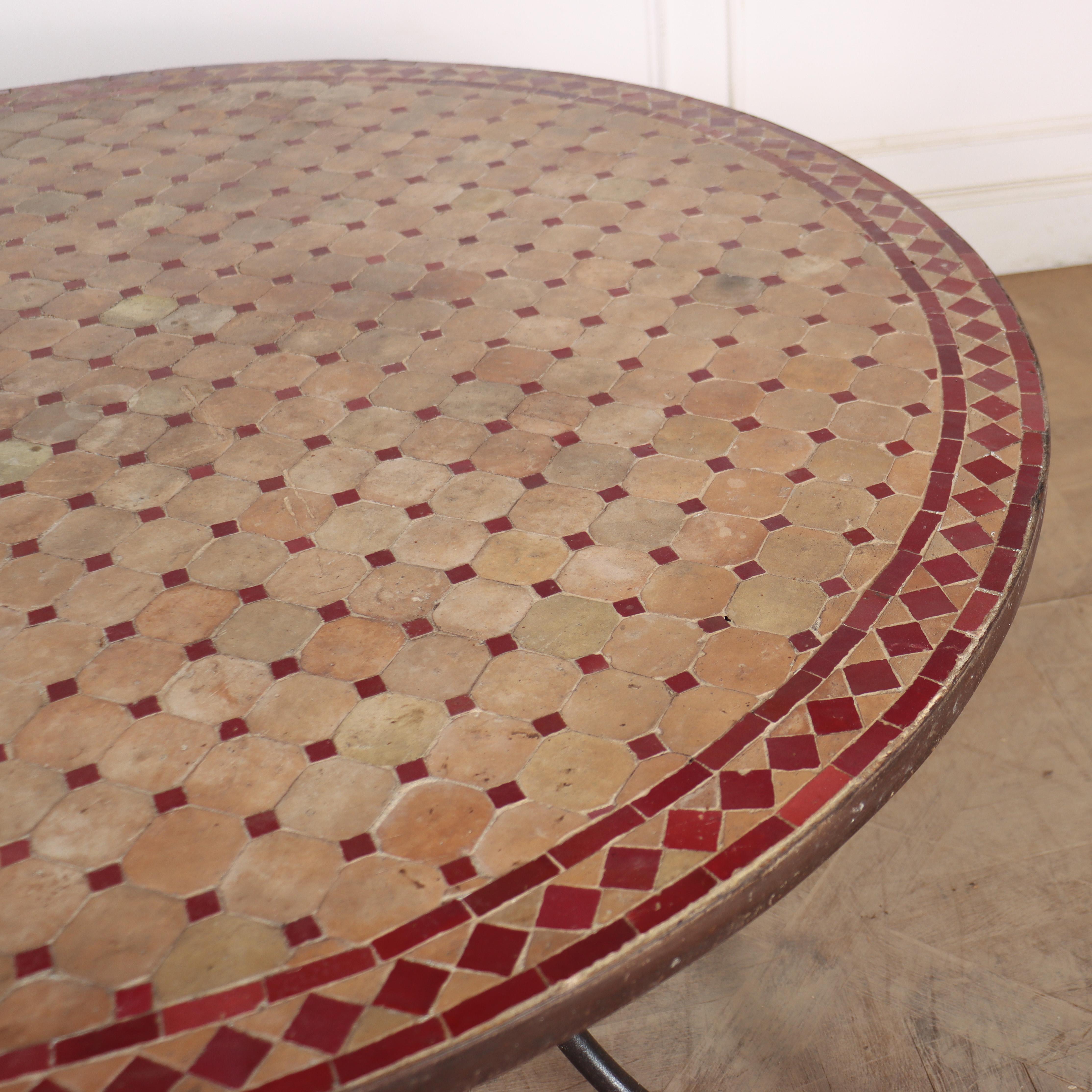 20ième siècle Table de jardin espagnole en vente