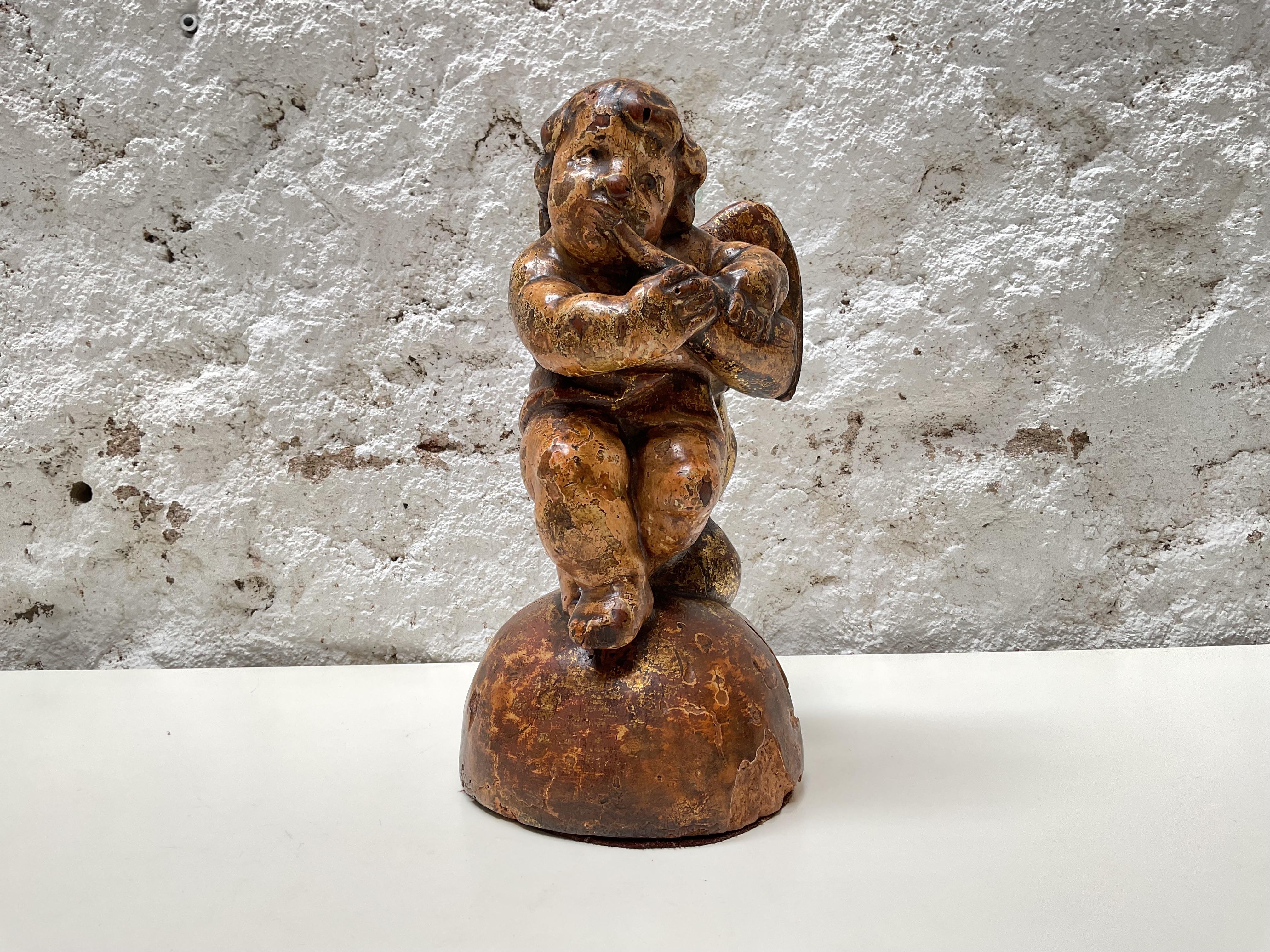 Spanish Gilded and Polychrome Wooden Cherub Sculpture, circa 1930 For Sale 6